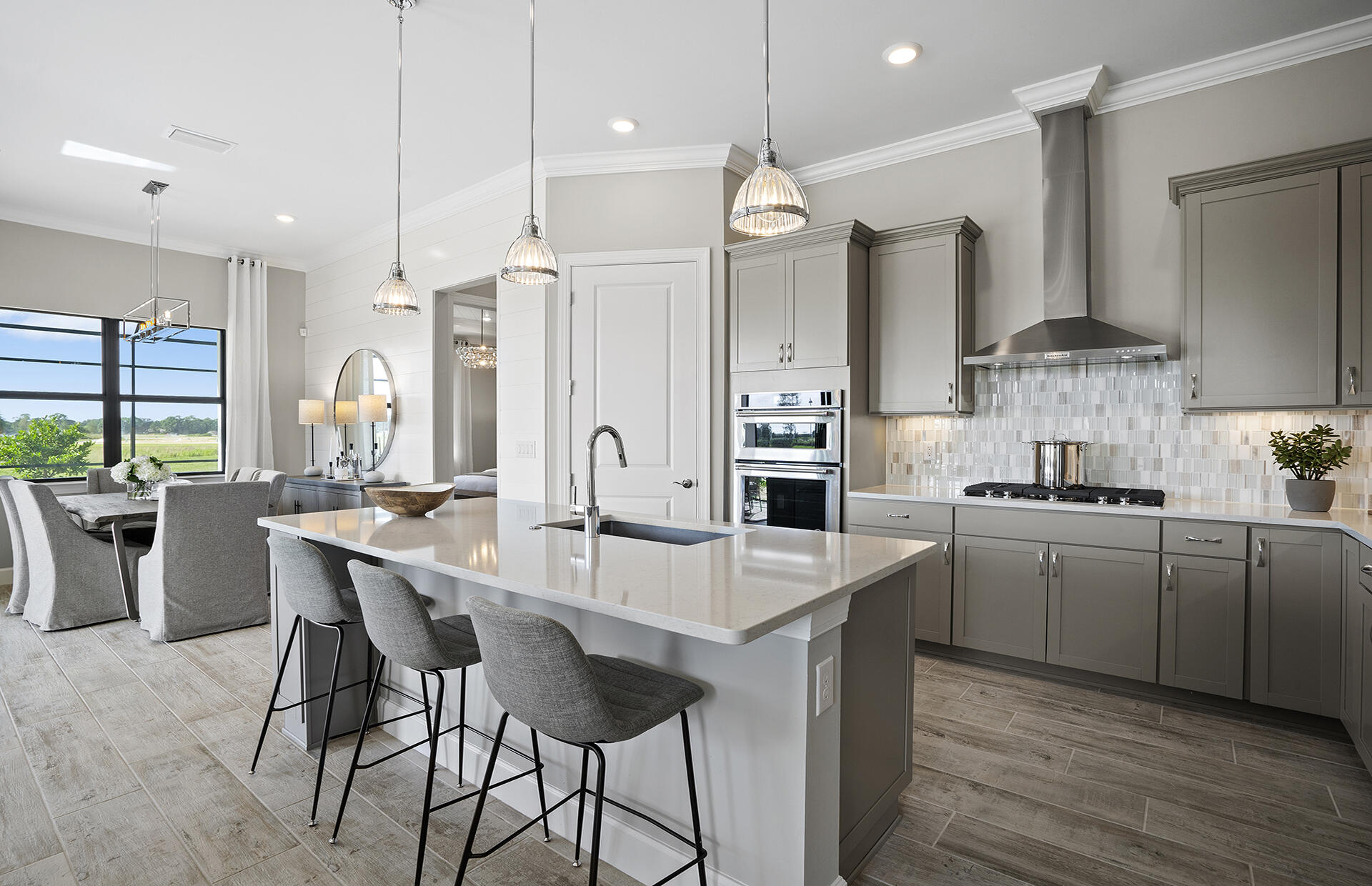 10431 Northbrook Circle 223
