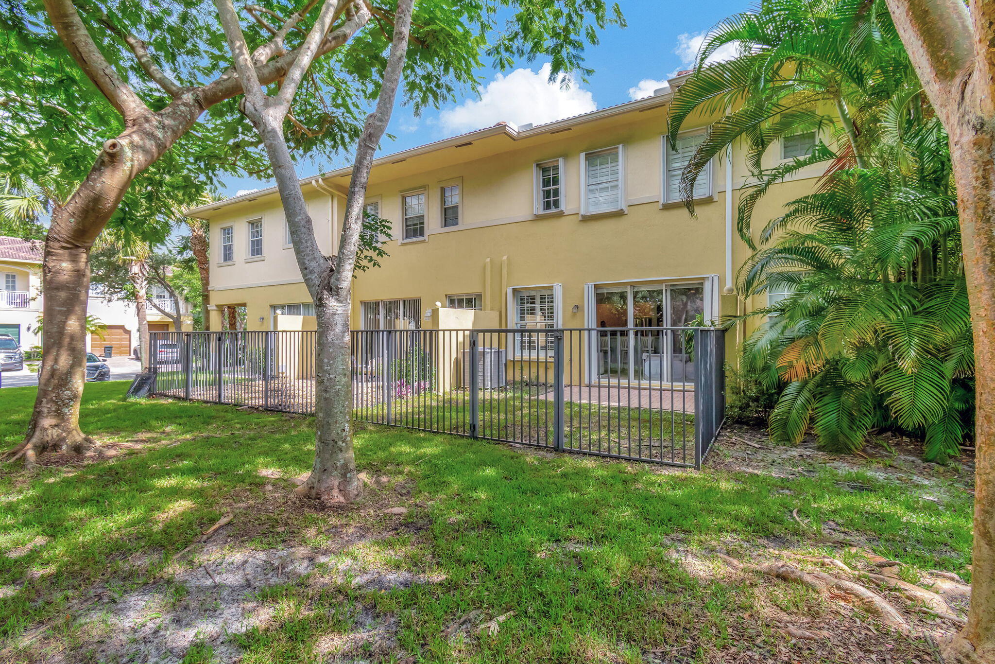 114 Via Aurelia