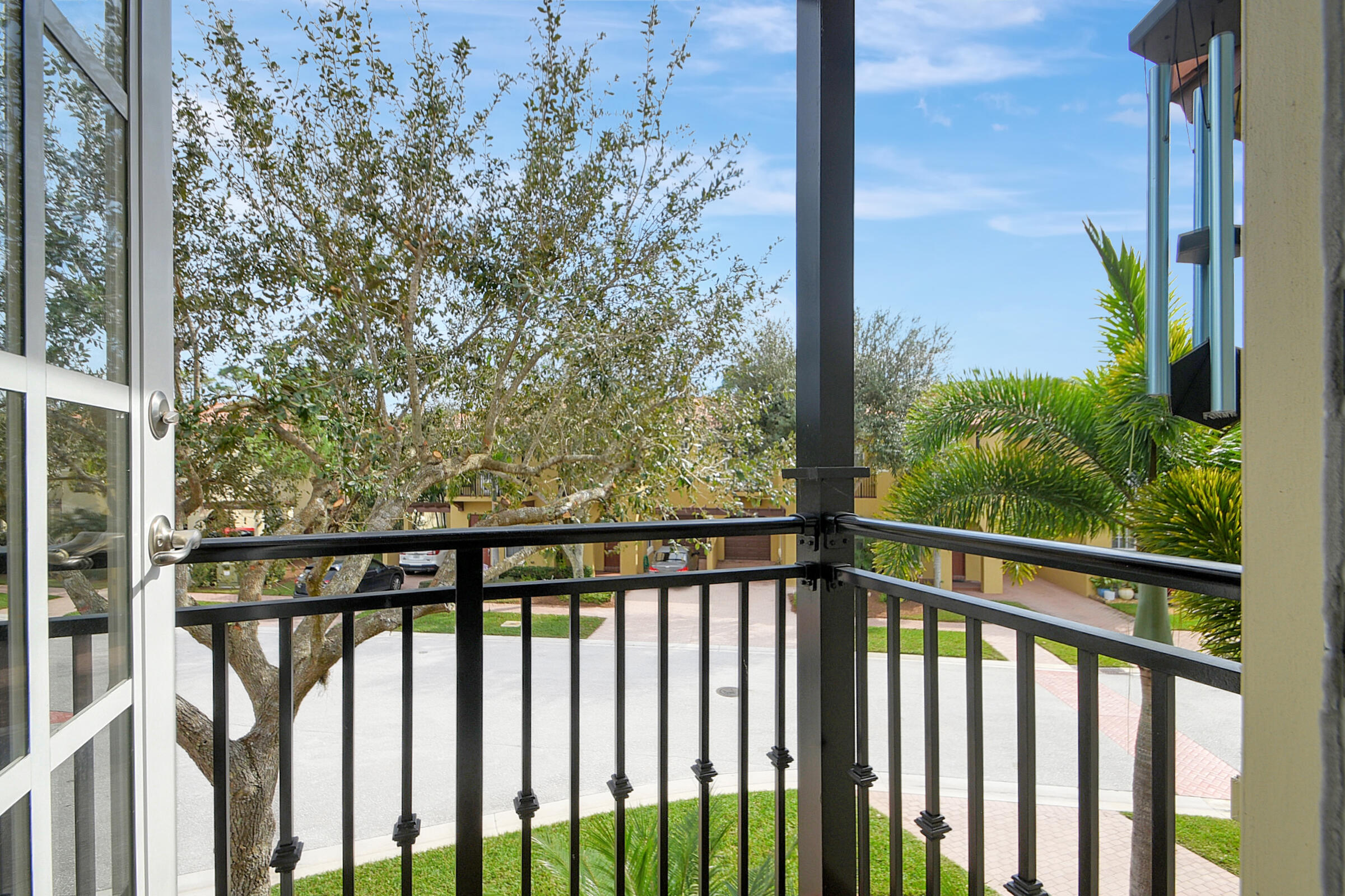 2781 Eagle Rock Circle 307