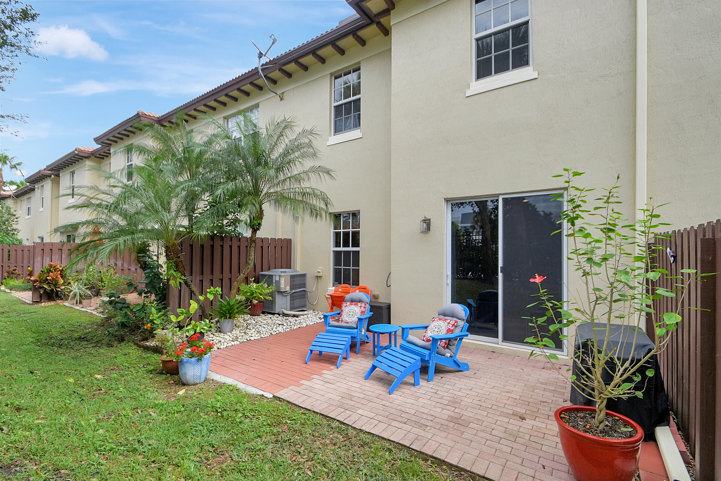 2781 Eagle Rock Circle 307