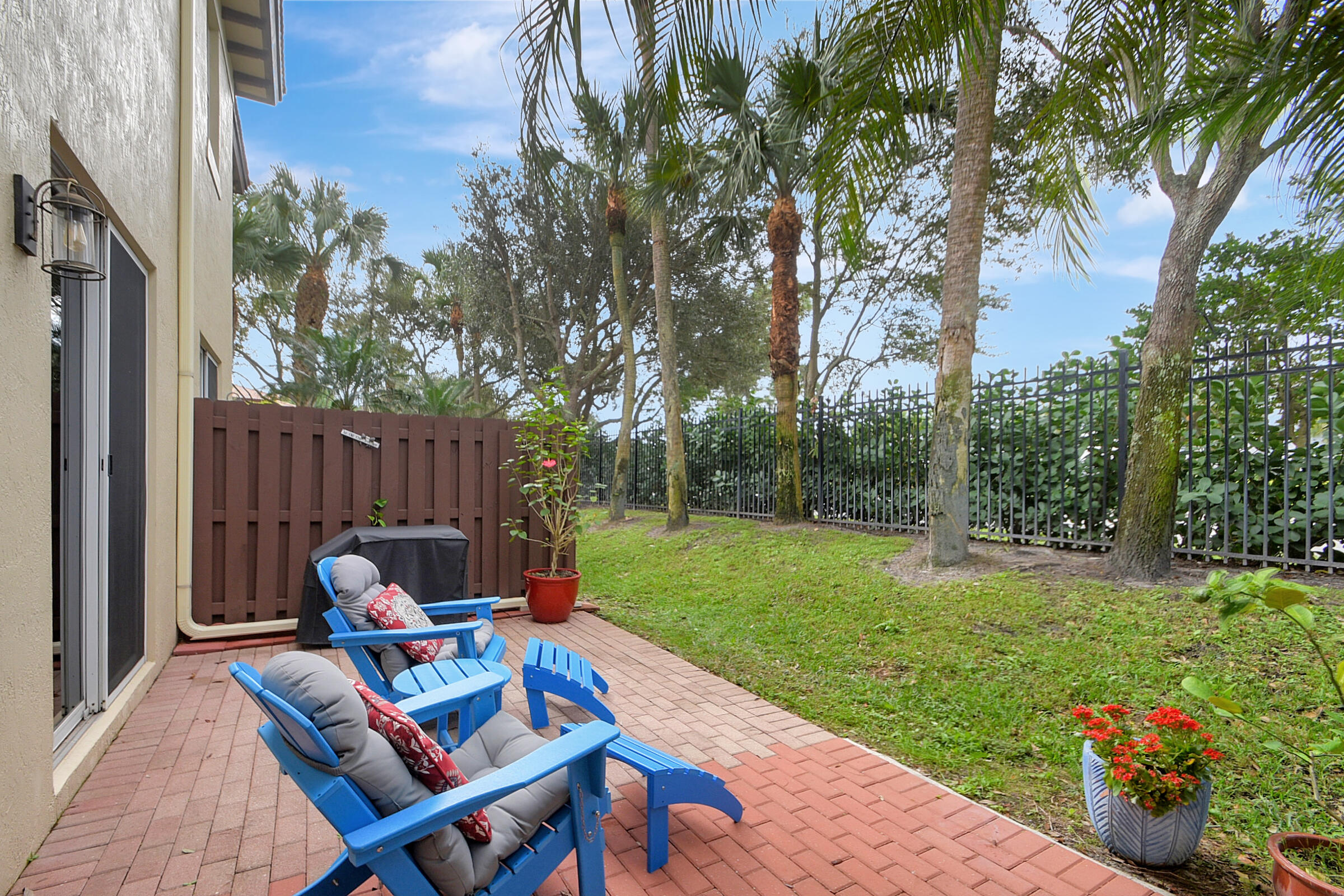 2781 Eagle Rock Circle 307