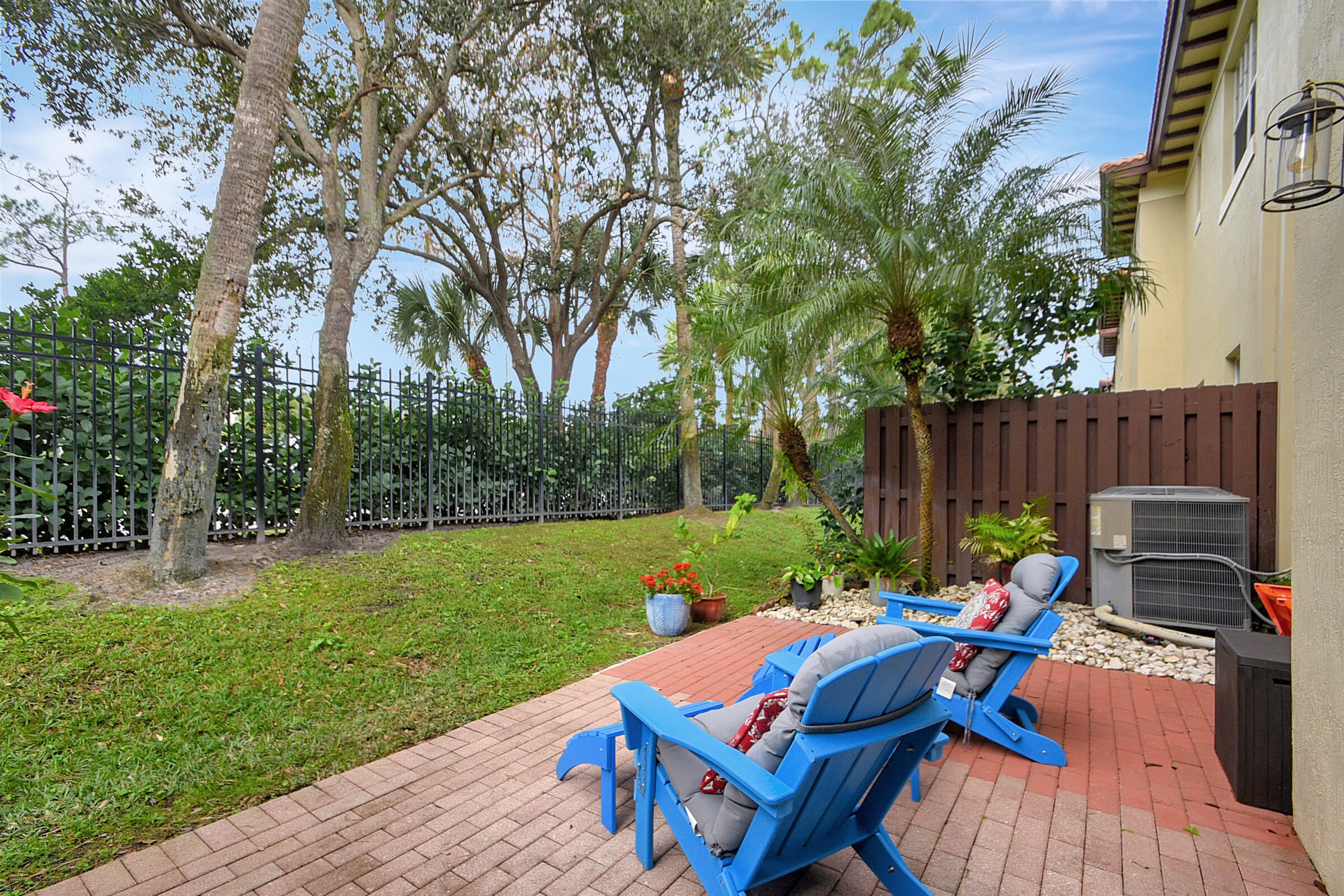 2781 Eagle Rock Circle 307