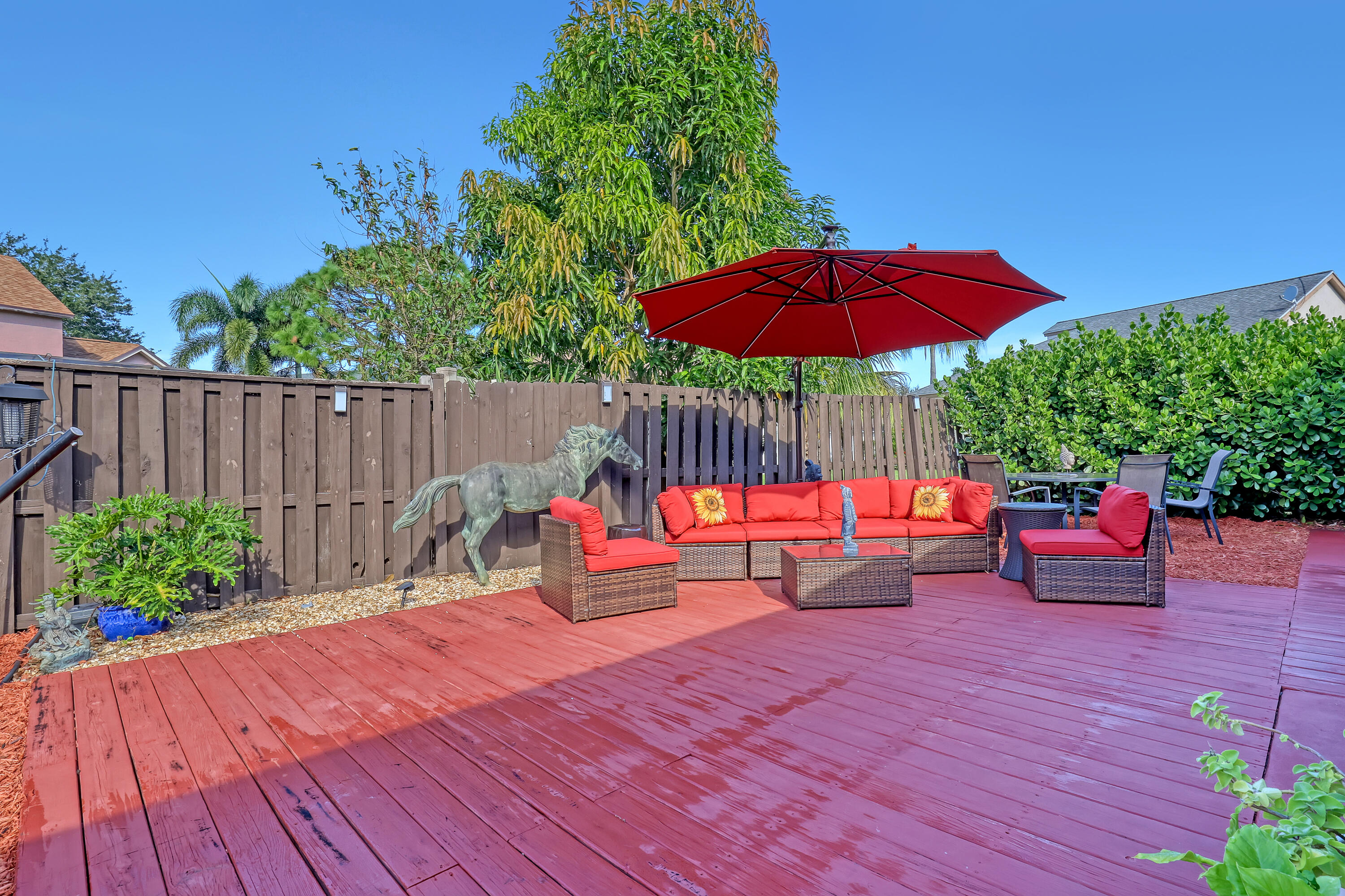 1611 Yachtman Place