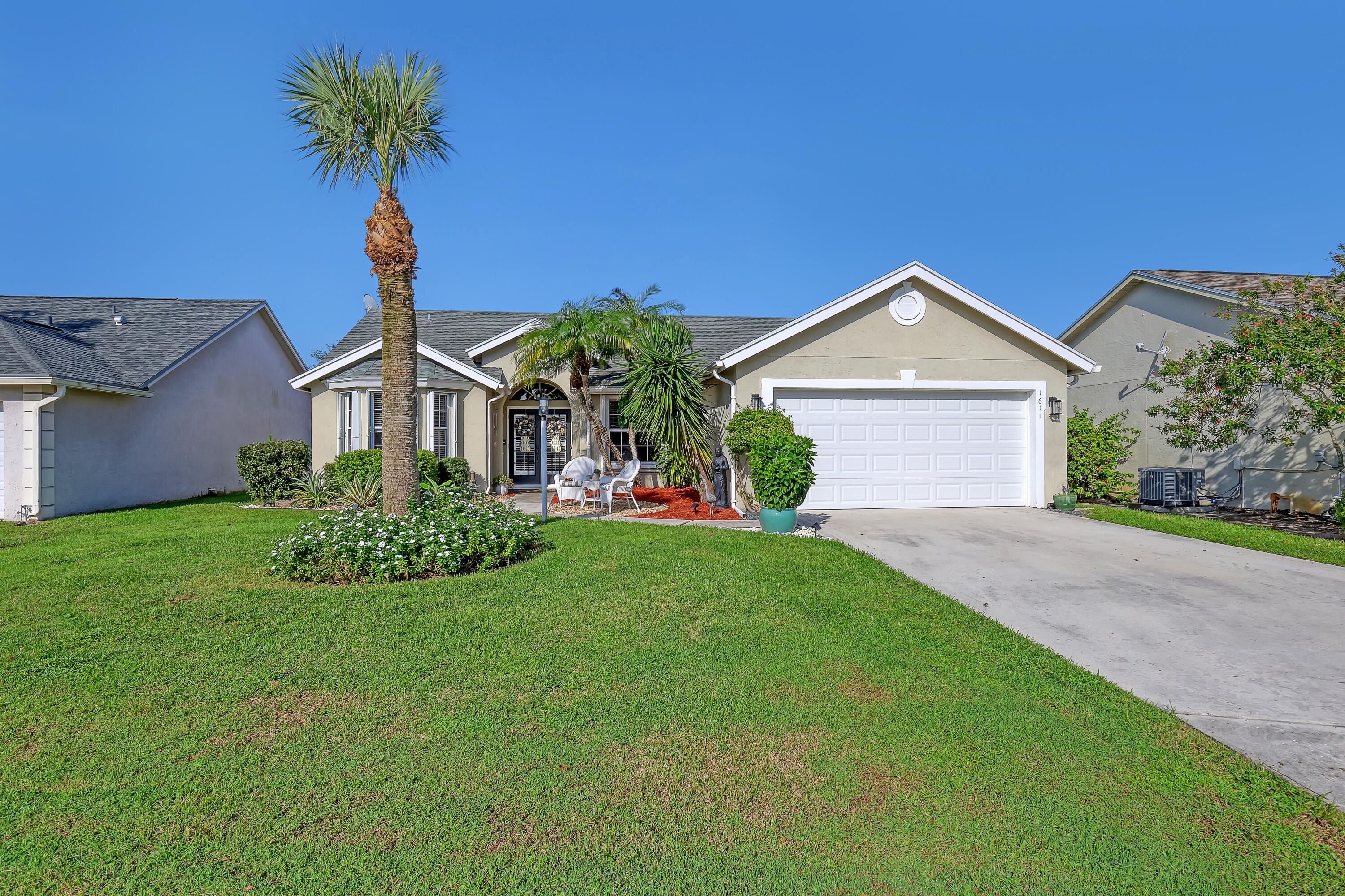1611 Yachtman Place