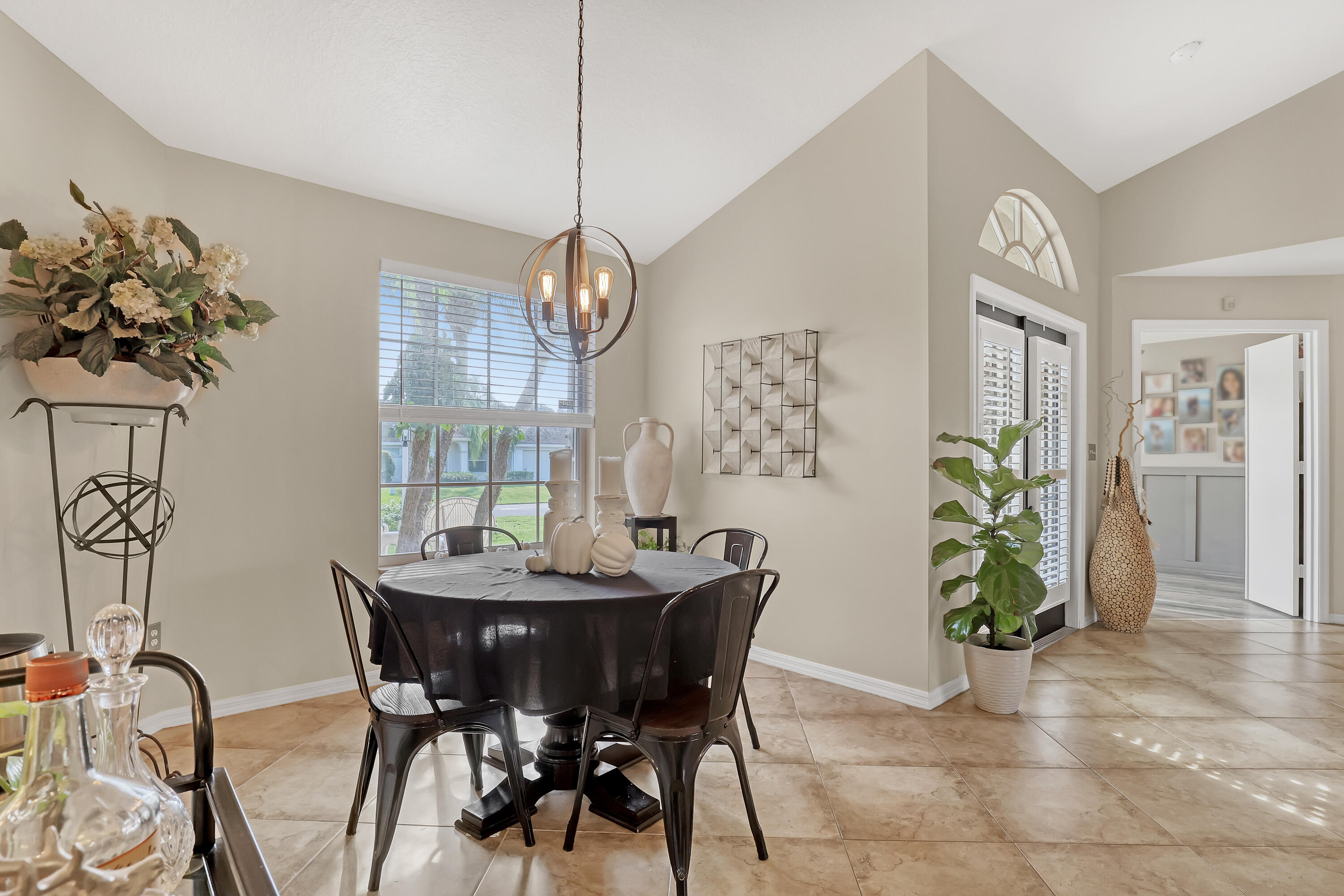 1611 Yachtman Place