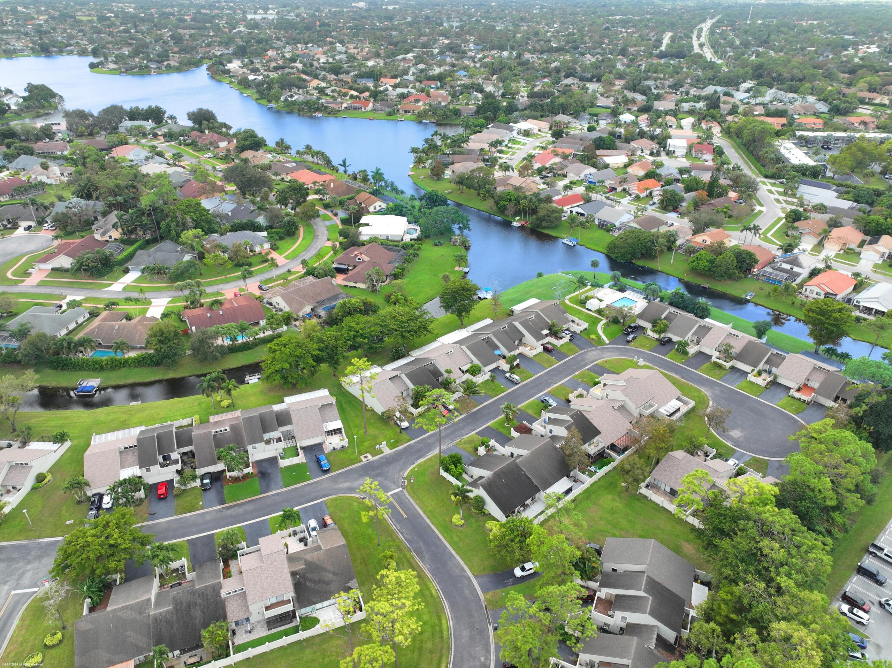 12813 Spinnaker Lane