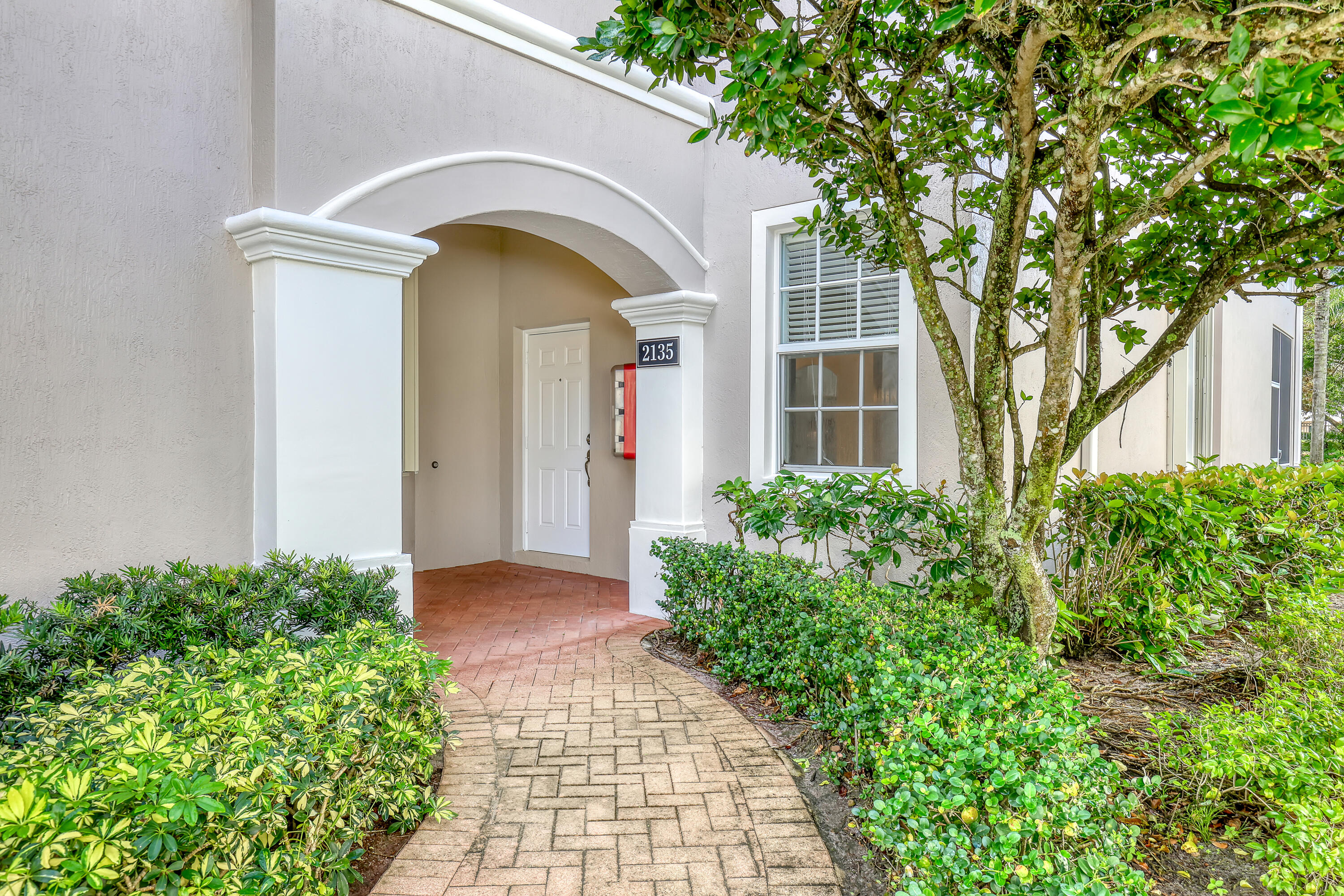 2135 Wingate Bnd Bend