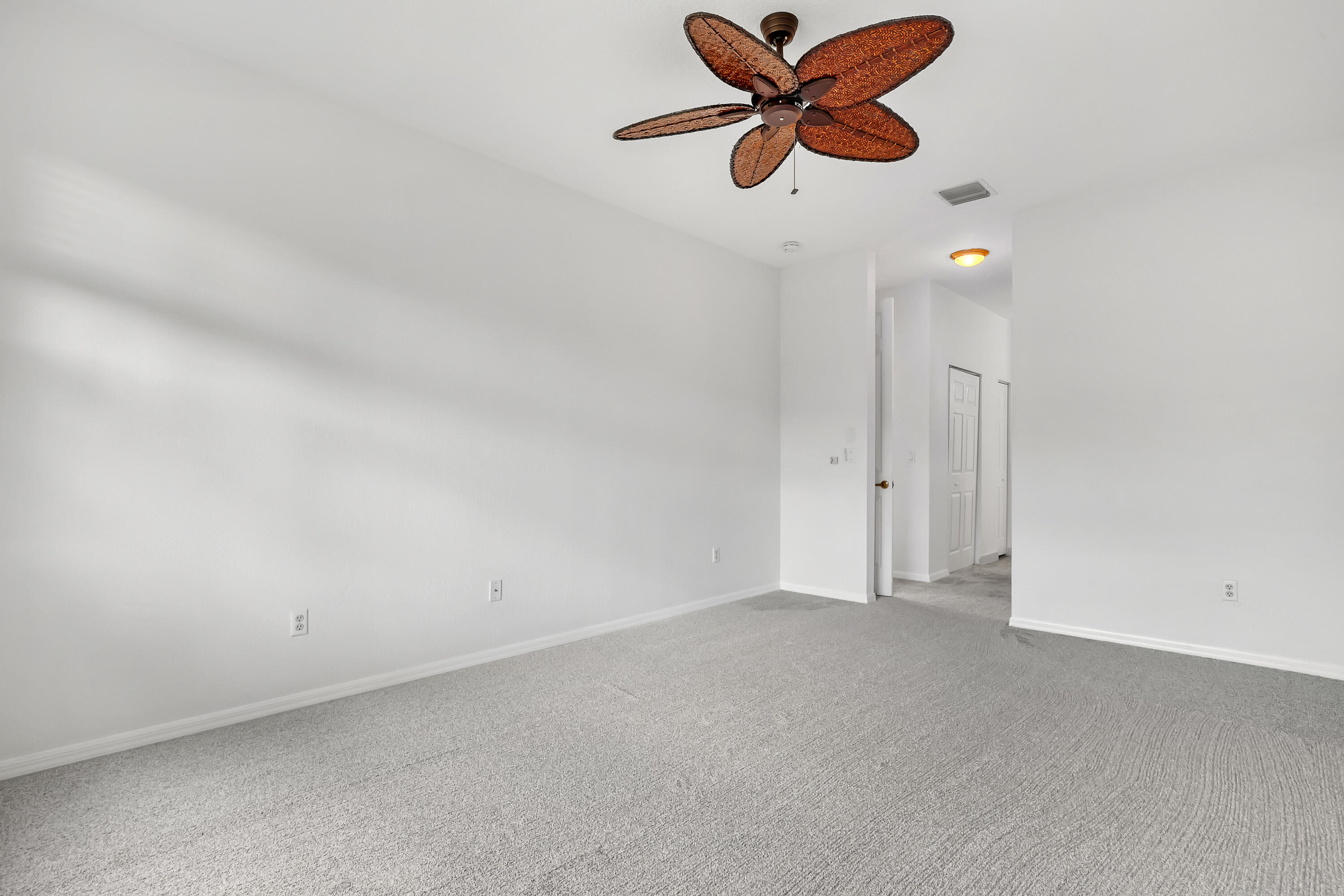 2135 Wingate Bnd Bend