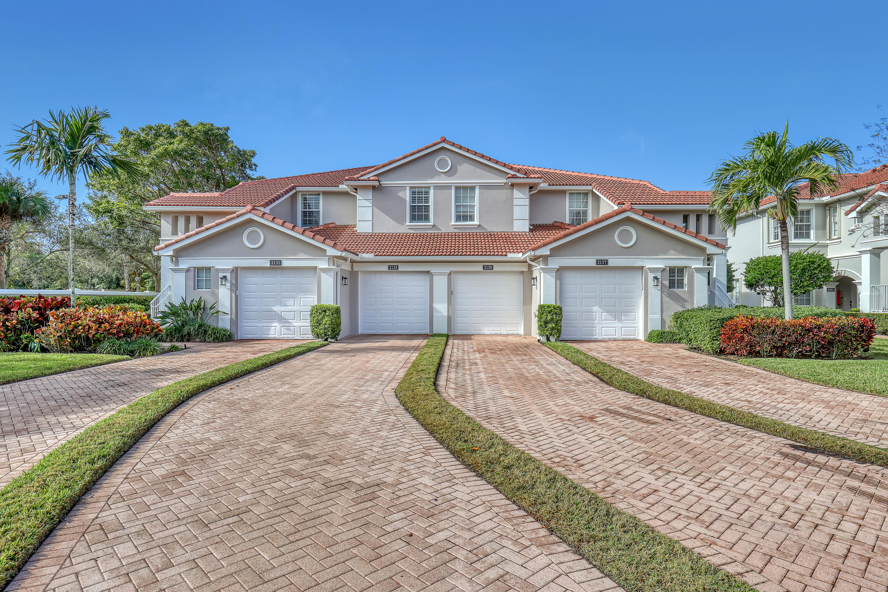 2135 Wingate Bnd Bend