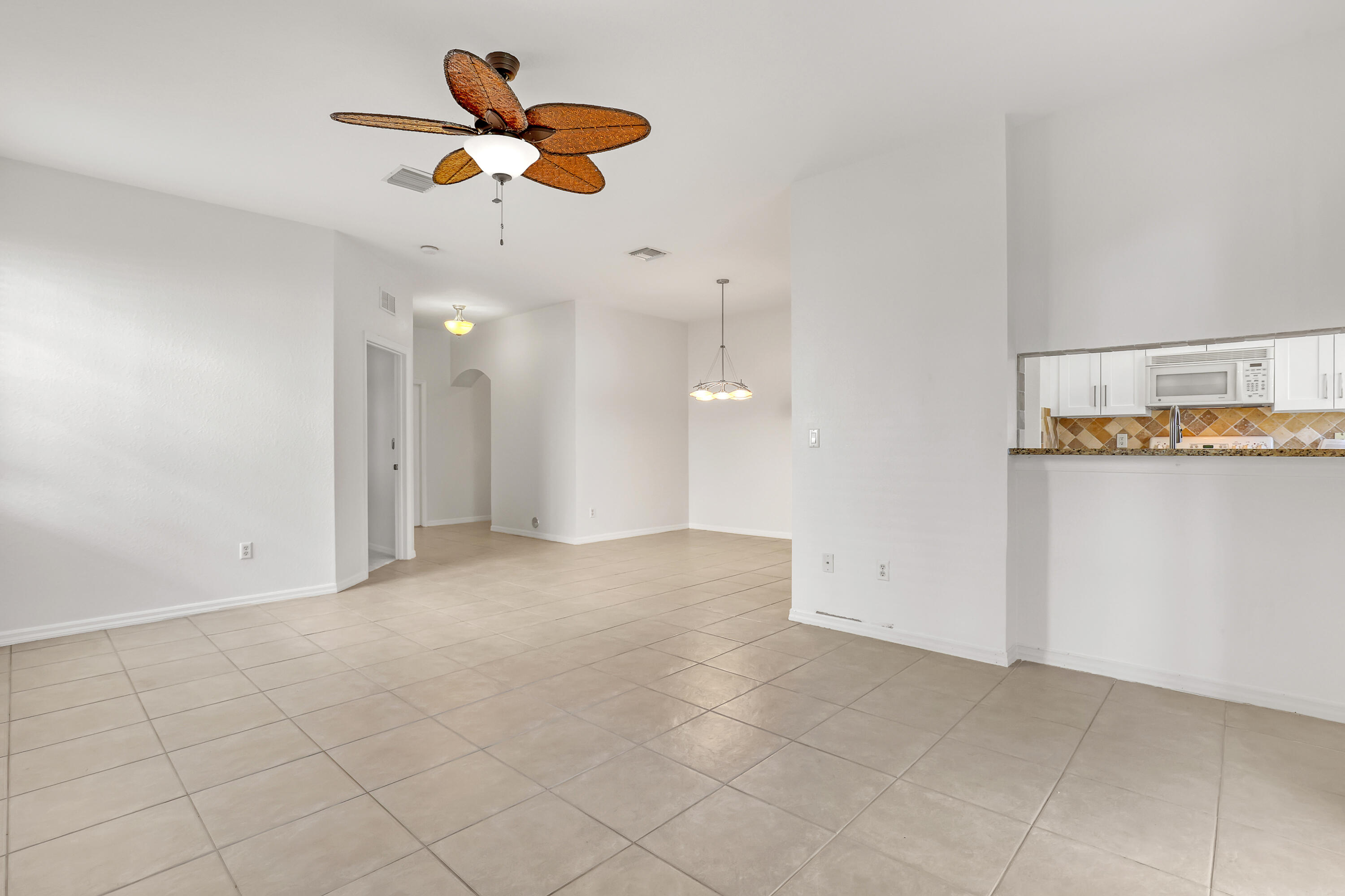 2135 Wingate Bnd Bend
