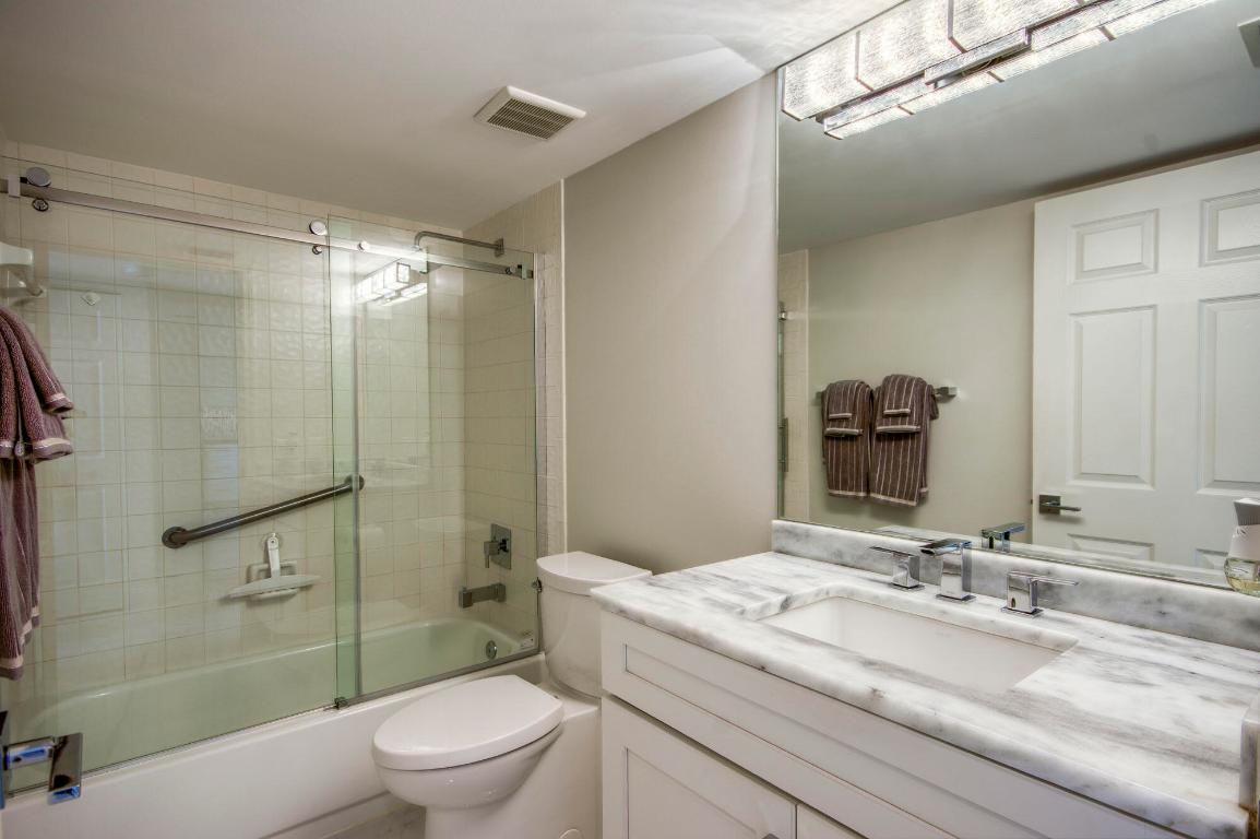 6944 Briarlake Circle 101