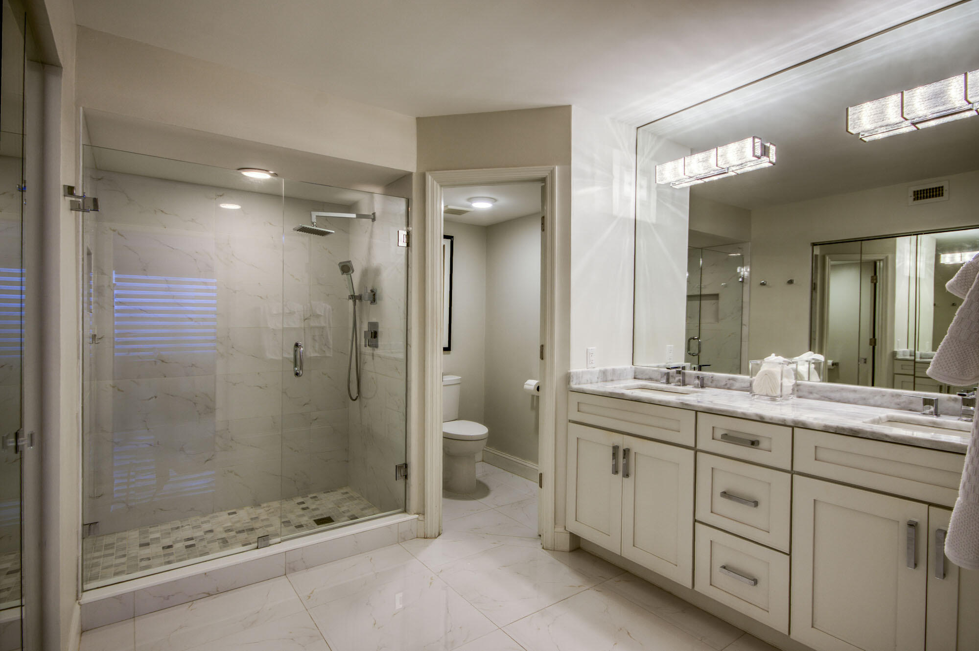 6944 Briarlake Circle 101