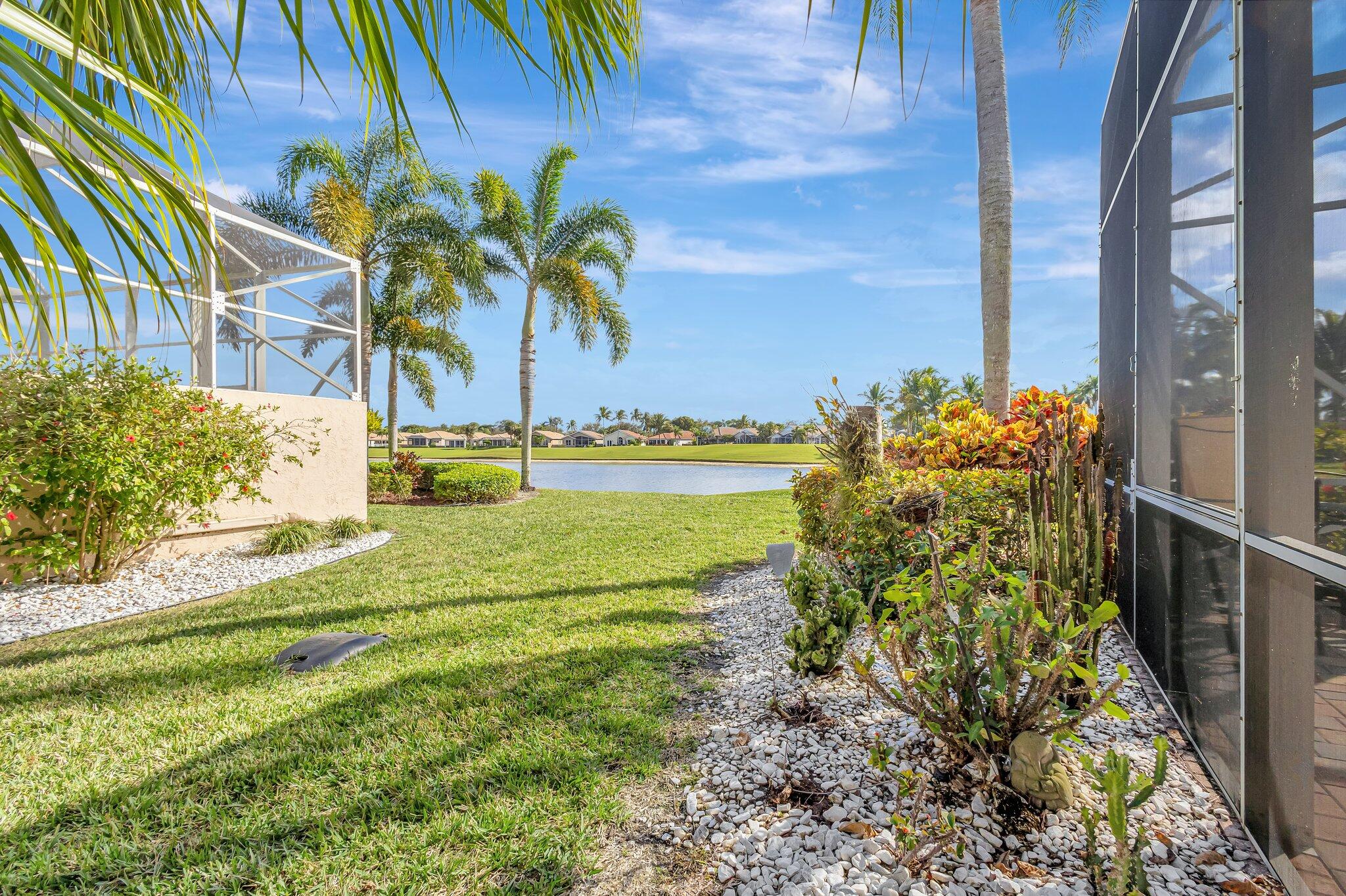 6799 Fairway Lakes Drive