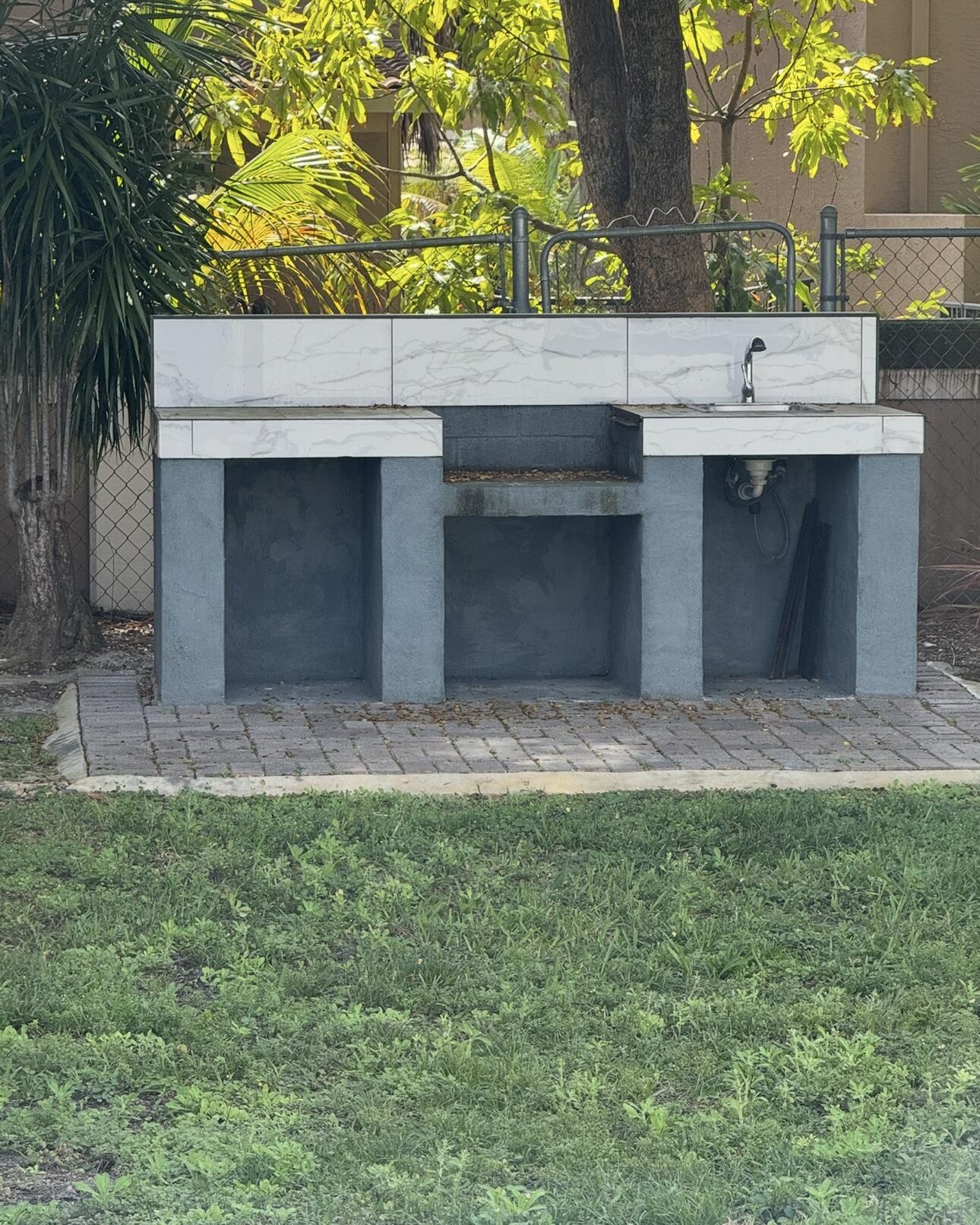 1156 Grandview Circle