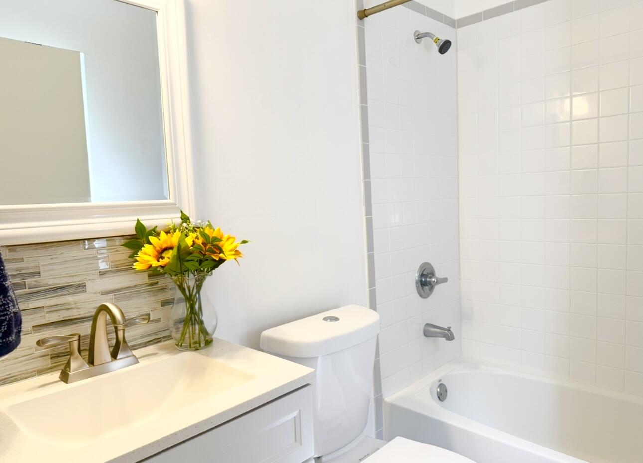 1156 Grandview Circle