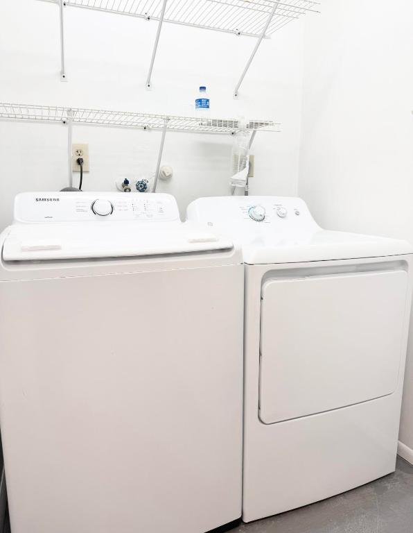 1156 Grandview Circle