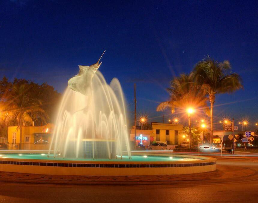 6687 Dickinson Terrace