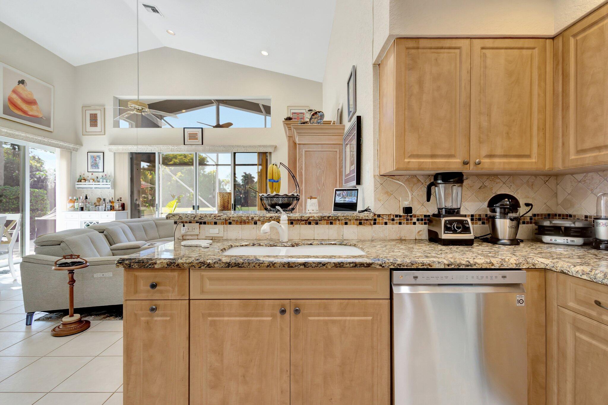 11865 Fountainside Circle