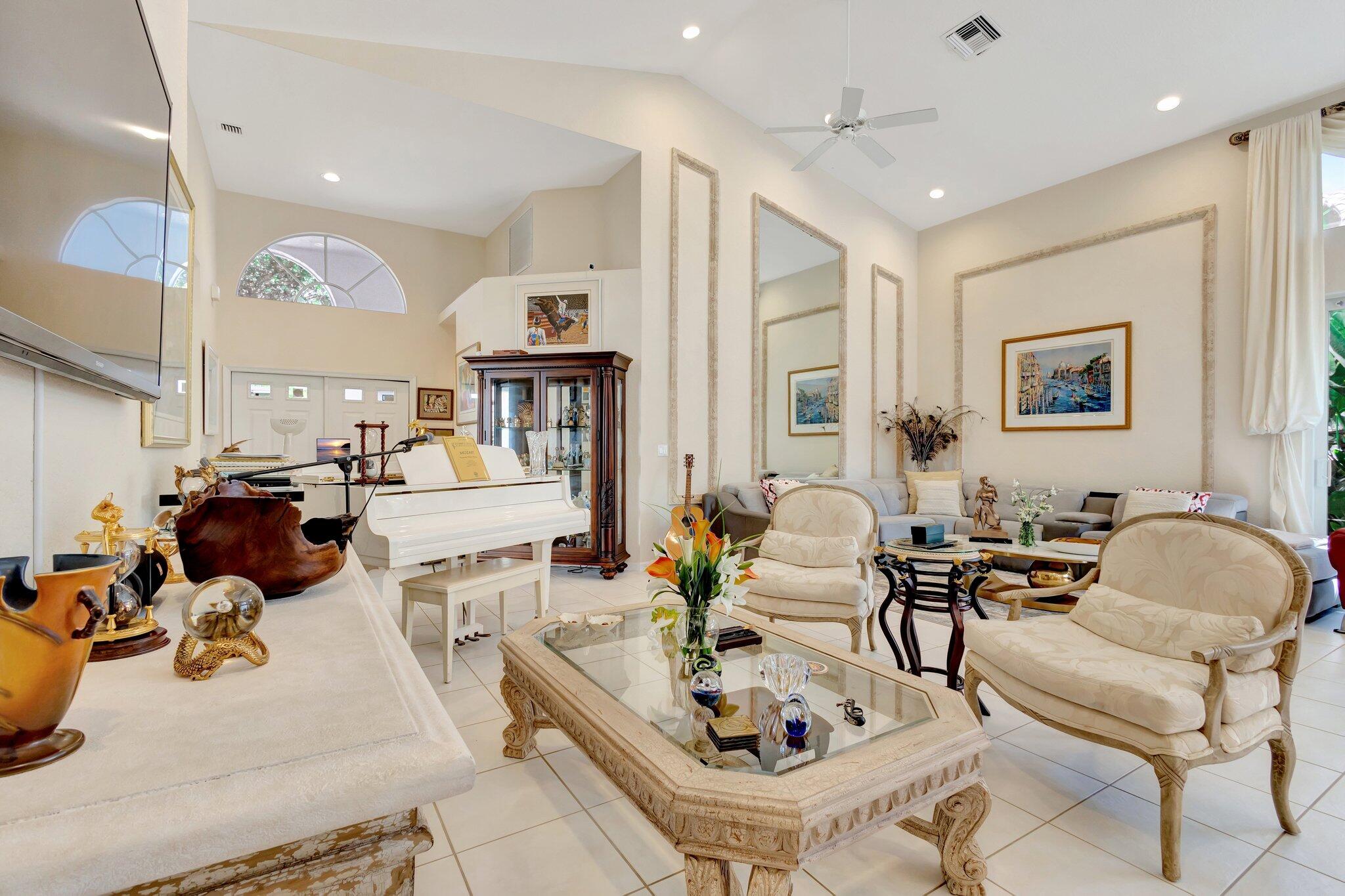 11865 Fountainside Circle