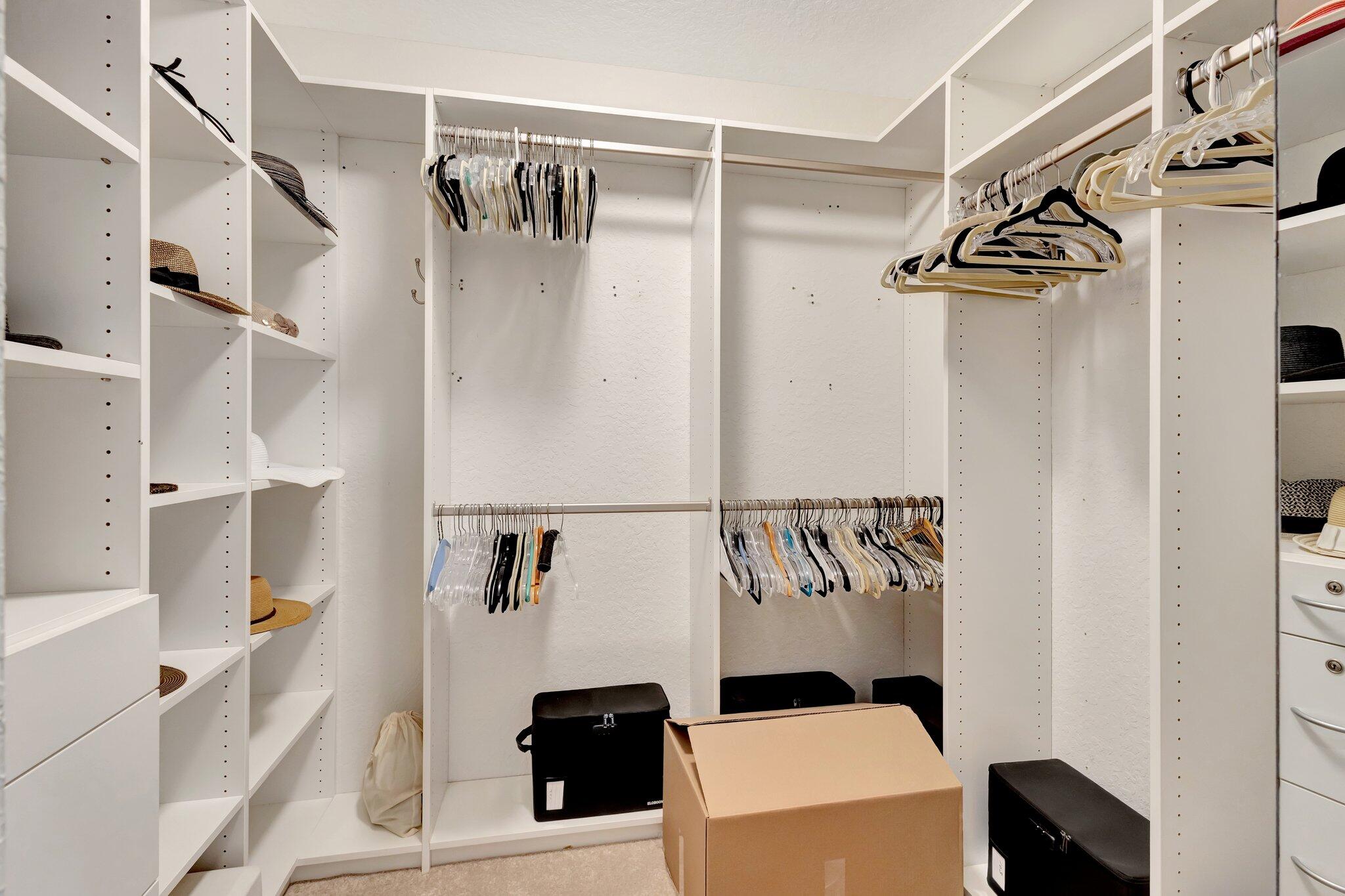 11865 Fountainside Circle