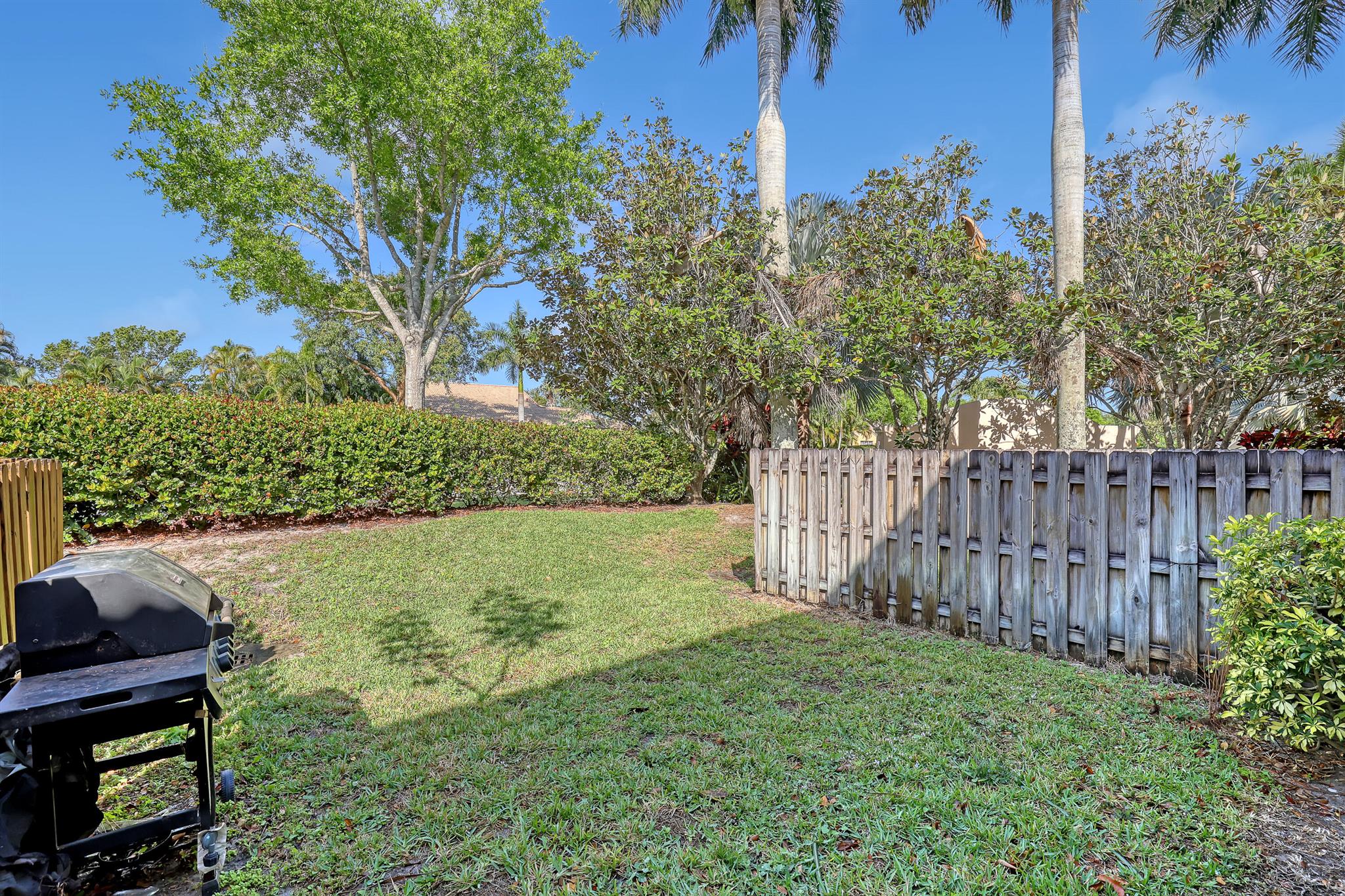 8071 Bellagio Lane