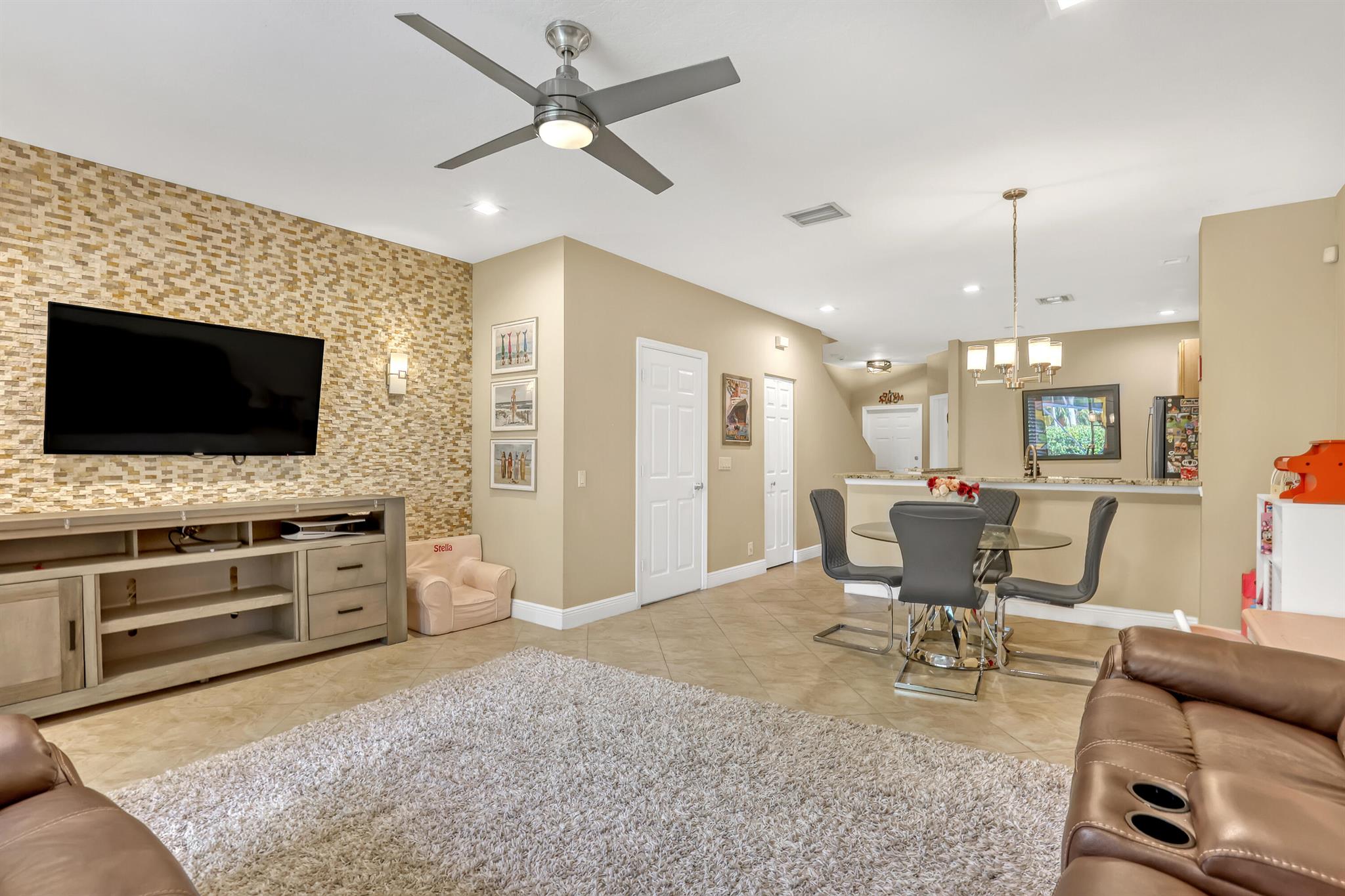 8071 Bellagio Lane