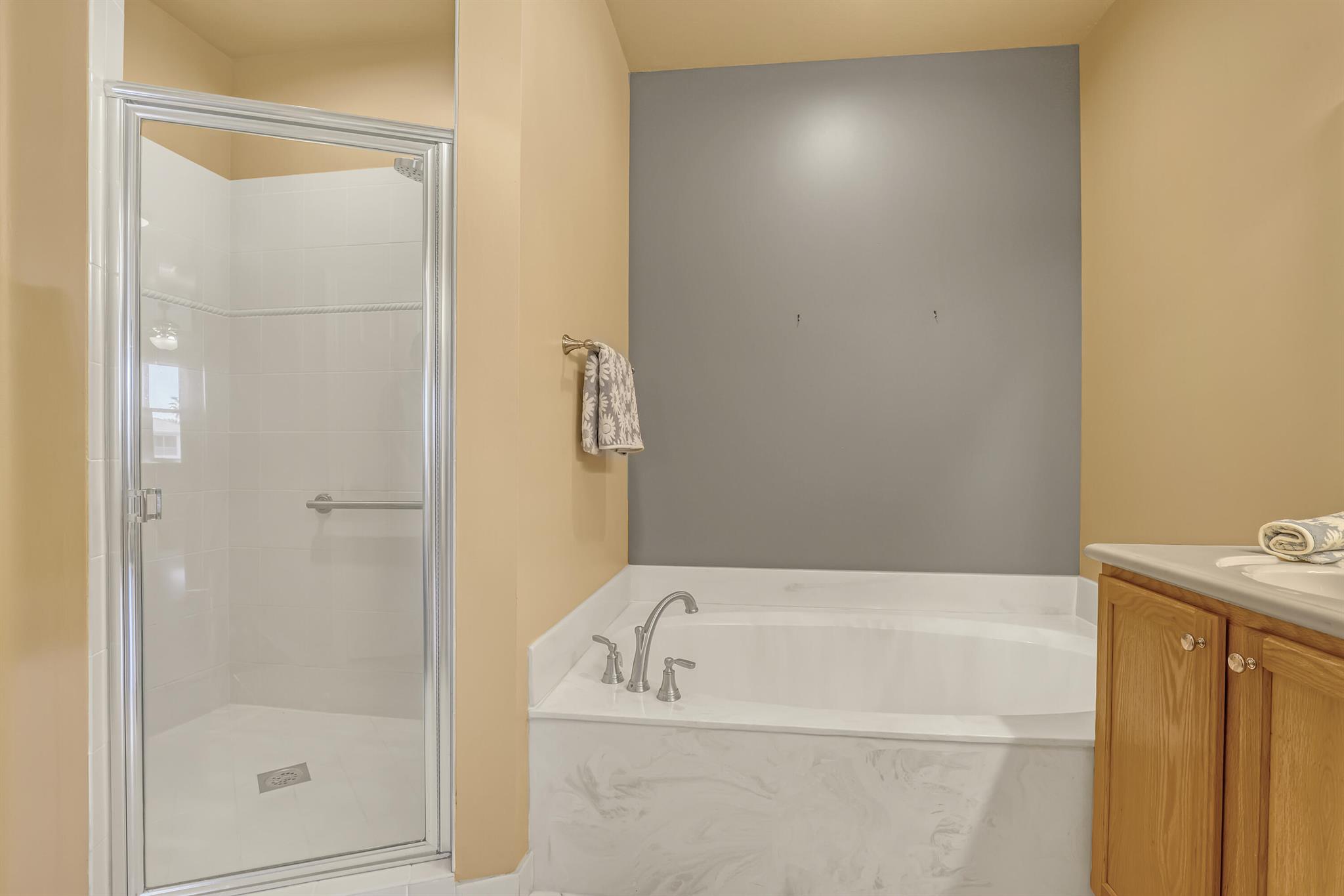 2136 Wingate Bend