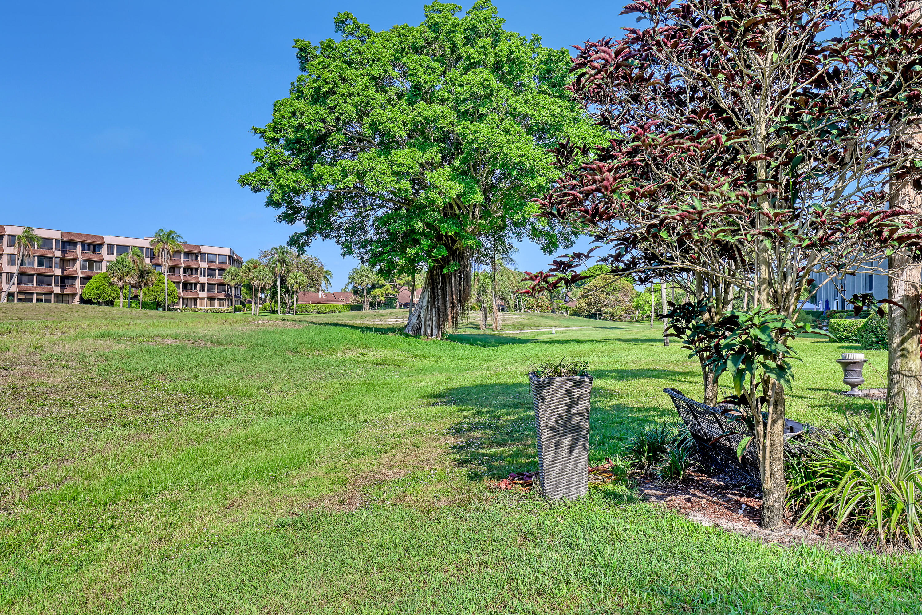 4797 Esedra Court