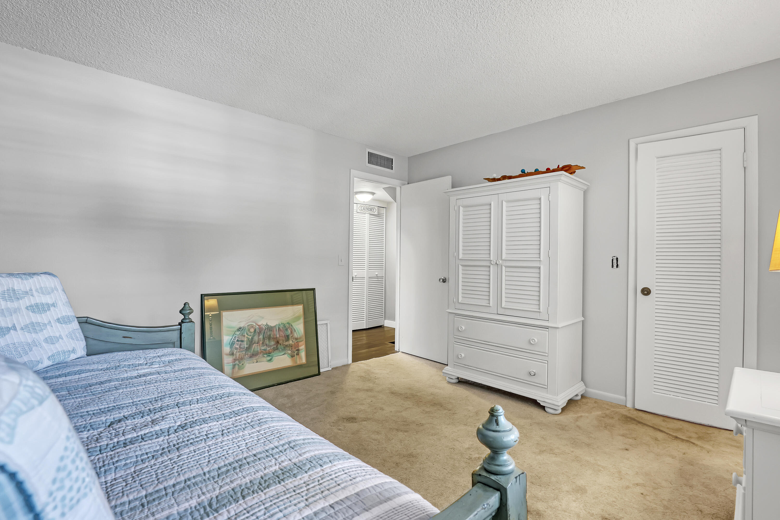 4797 Esedra Court