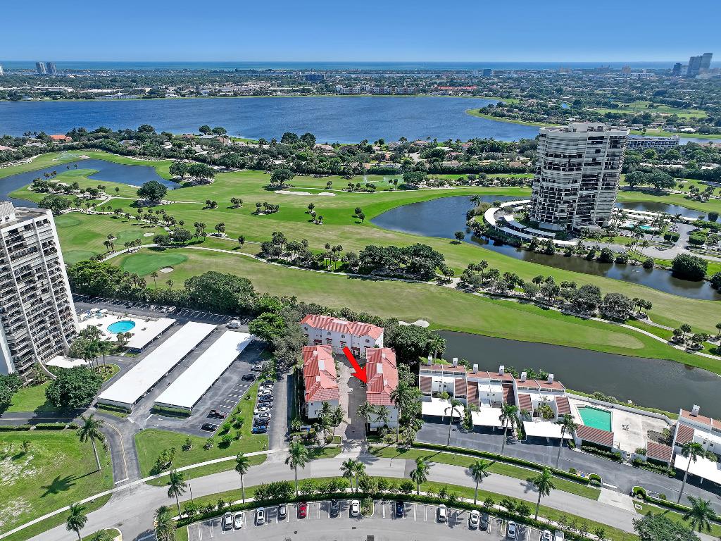 1950 Presidential Way 12