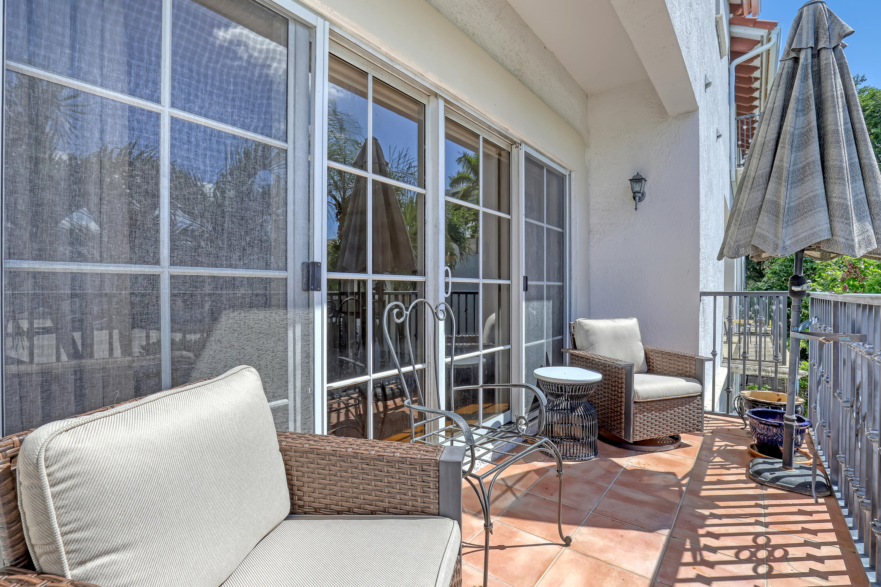 1950 Presidential Way 12