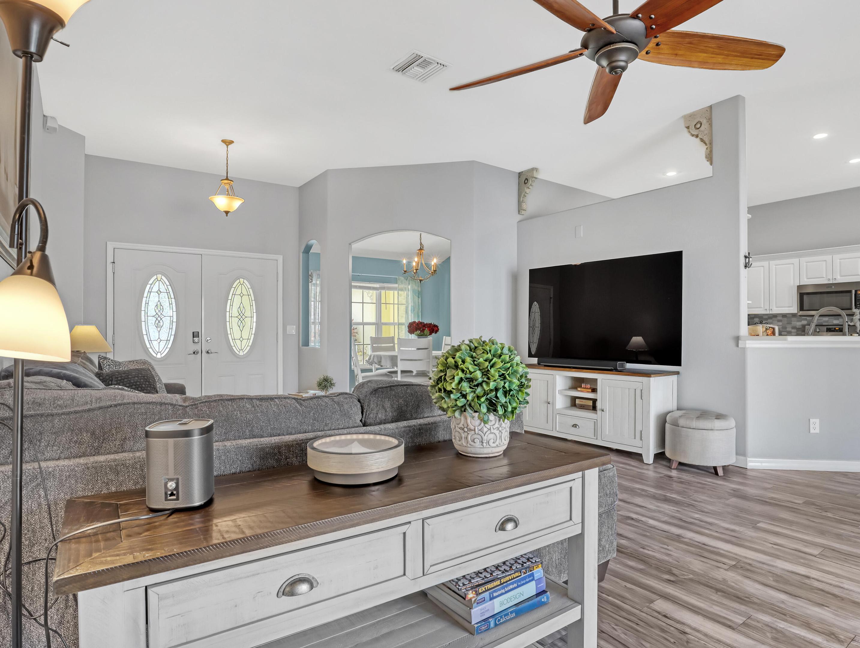 1357 SW Hebner Avenue