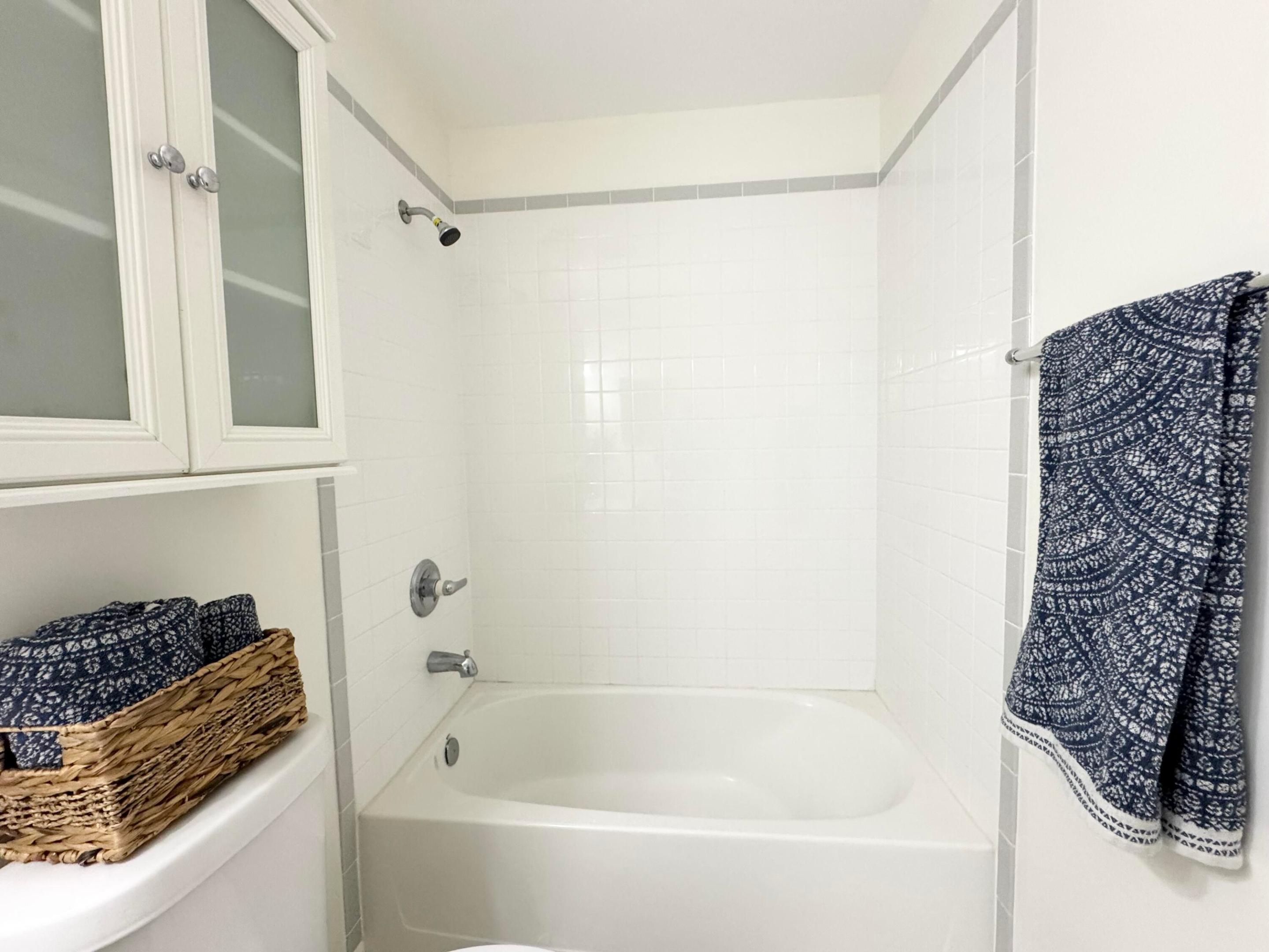 1156 Grandview Circle