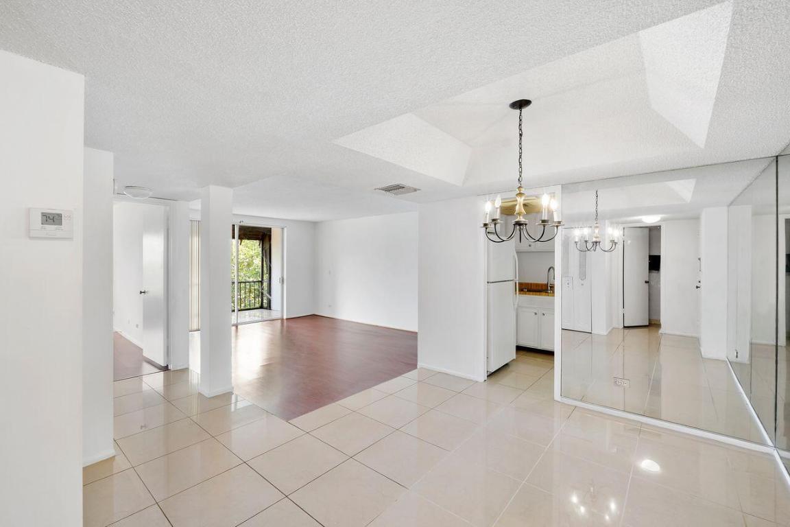 3720 Inverrary Drive 3-D, Lauderhill Unit: 3-D