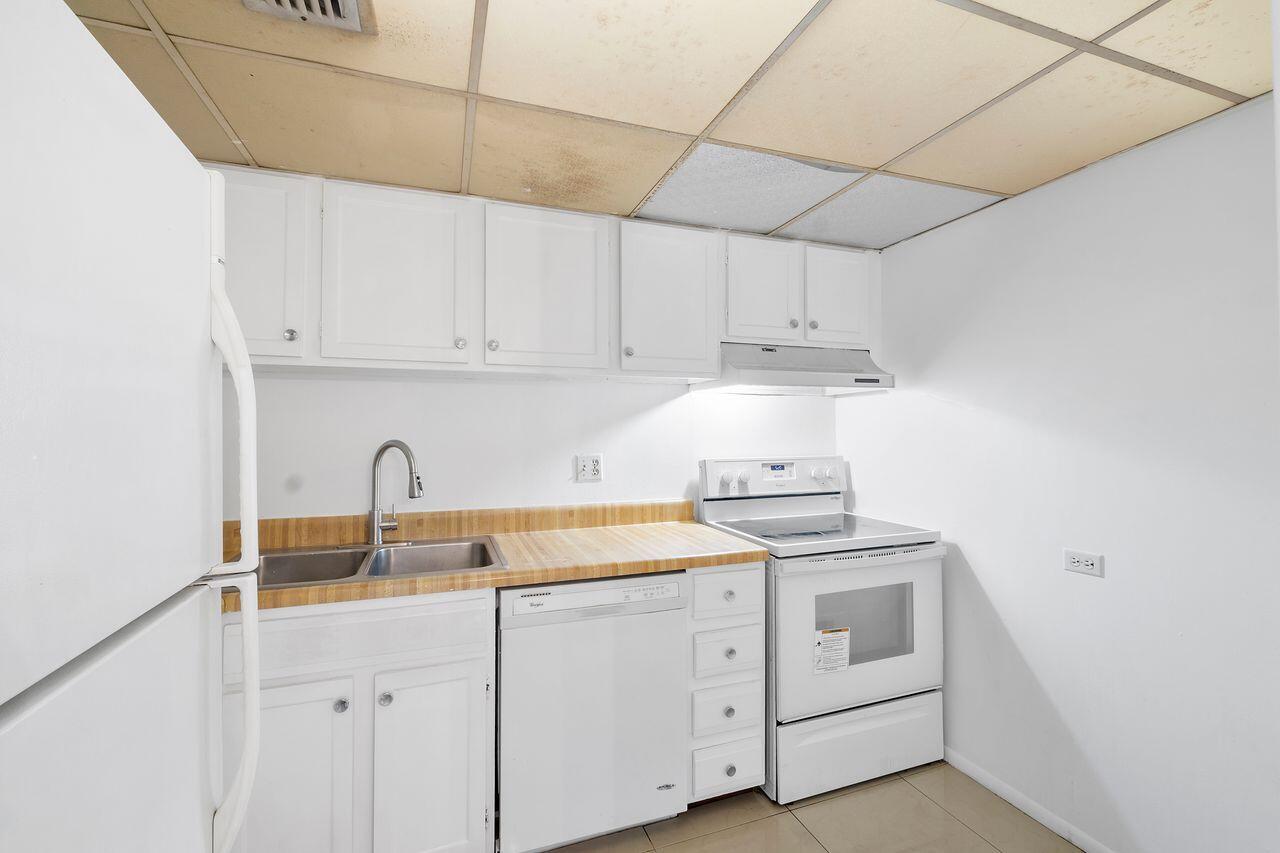 3720 Inverrary Drive 3-D, Lauderhill Unit: 3-D