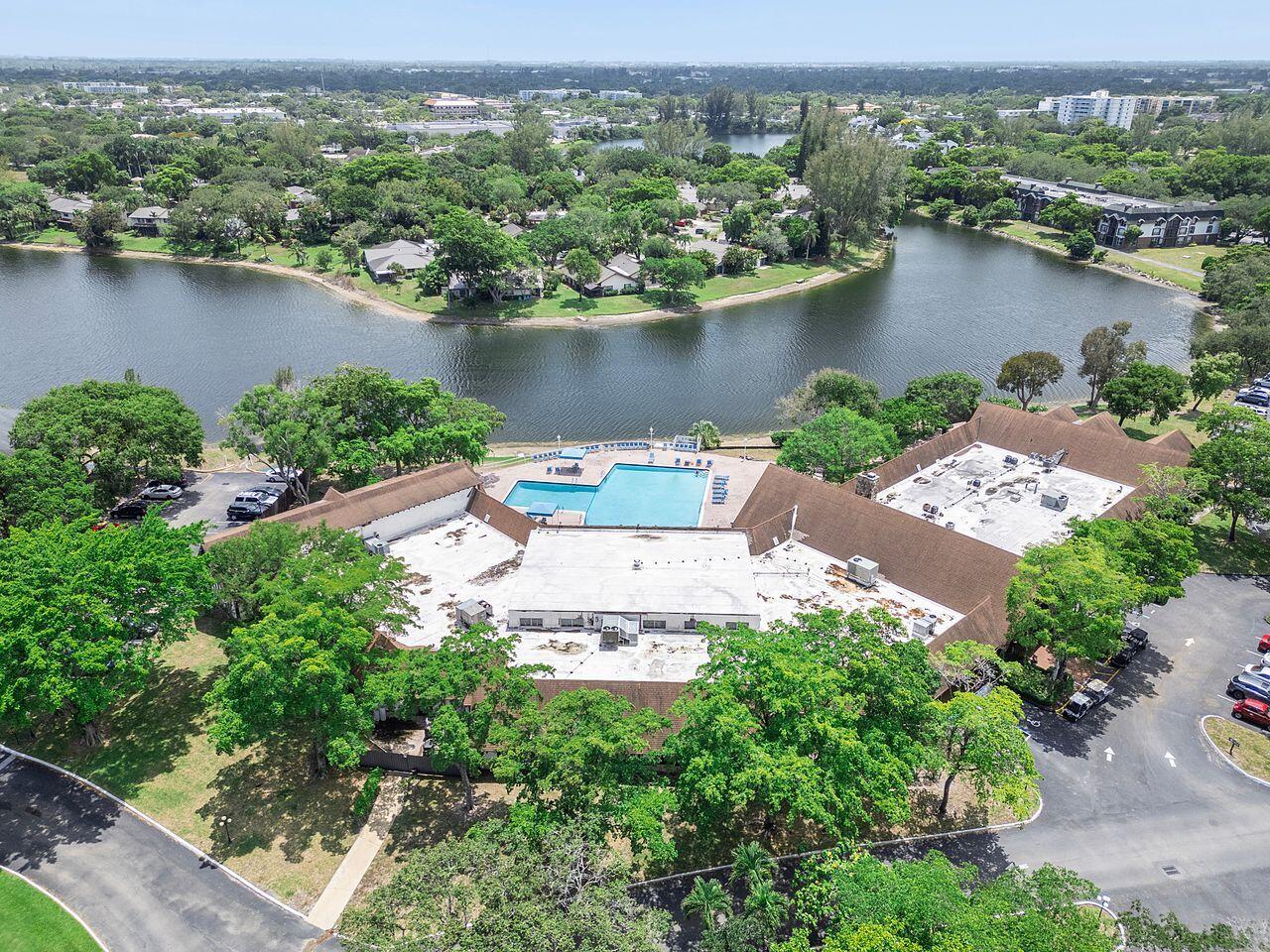 3720 Inverrary Drive 3-D, Lauderhill Unit: 3-D