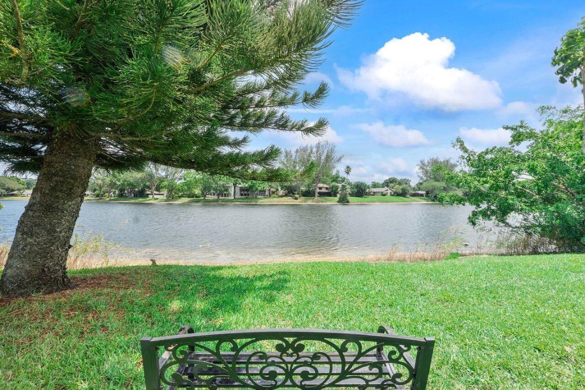 3720 Inverrary Drive 3-D, Lauderhill Unit: 3-D