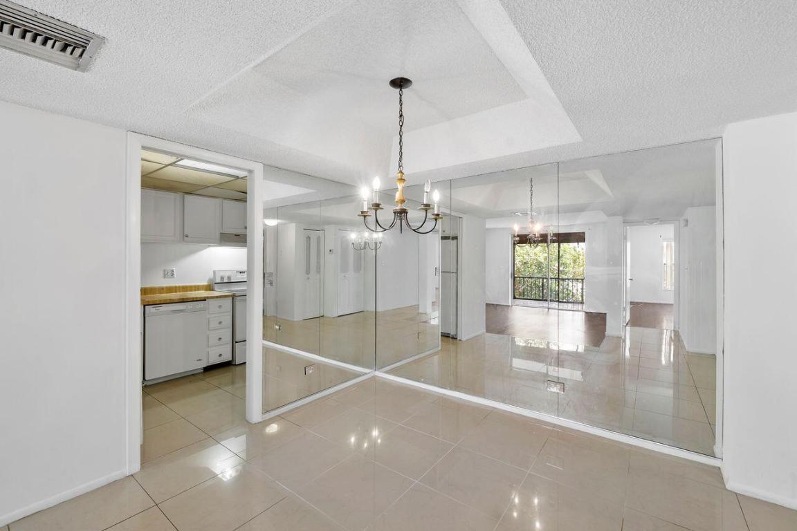 3720 Inverrary Drive 3-D, Lauderhill Unit: 3-D