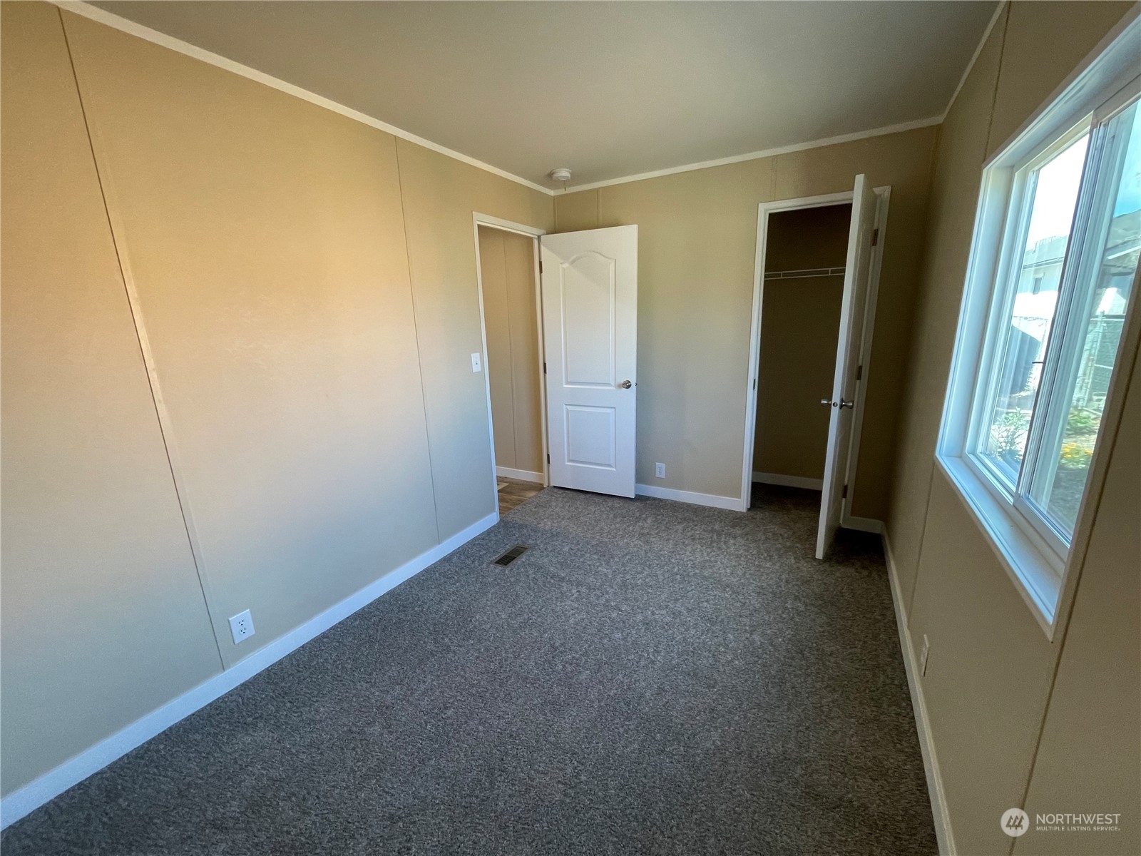 2700 Fruitvale Boulevard Unit: 14