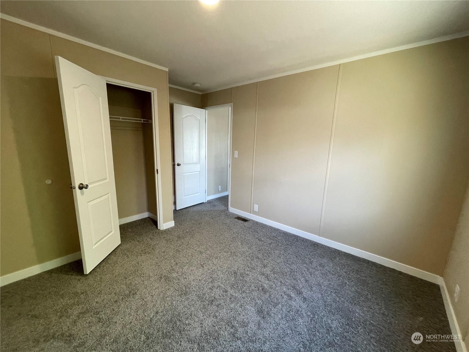 2700 Fruitvale Boulevard Unit: 14