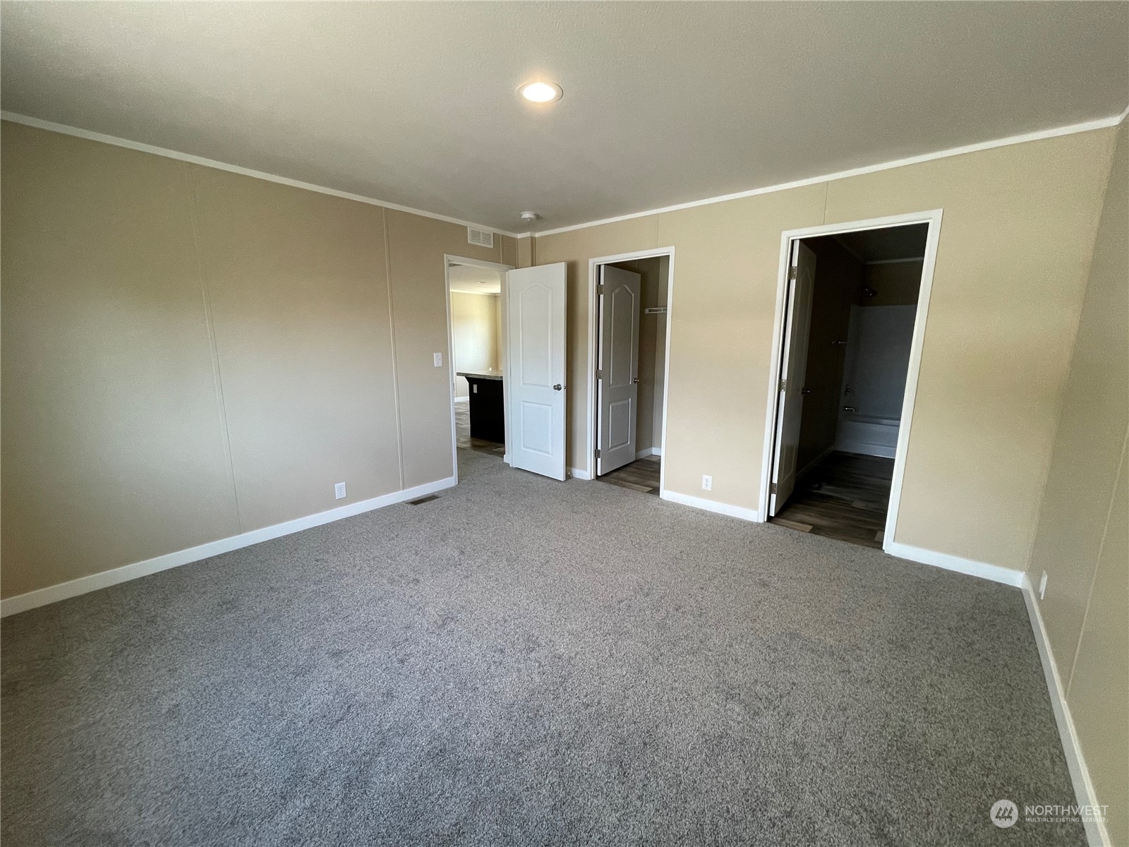 2700 Fruitvale Boulevard Unit: 14