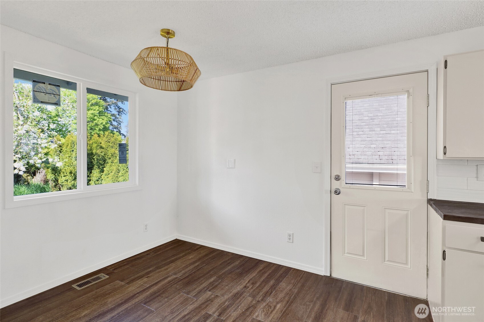 11586 Scott Road