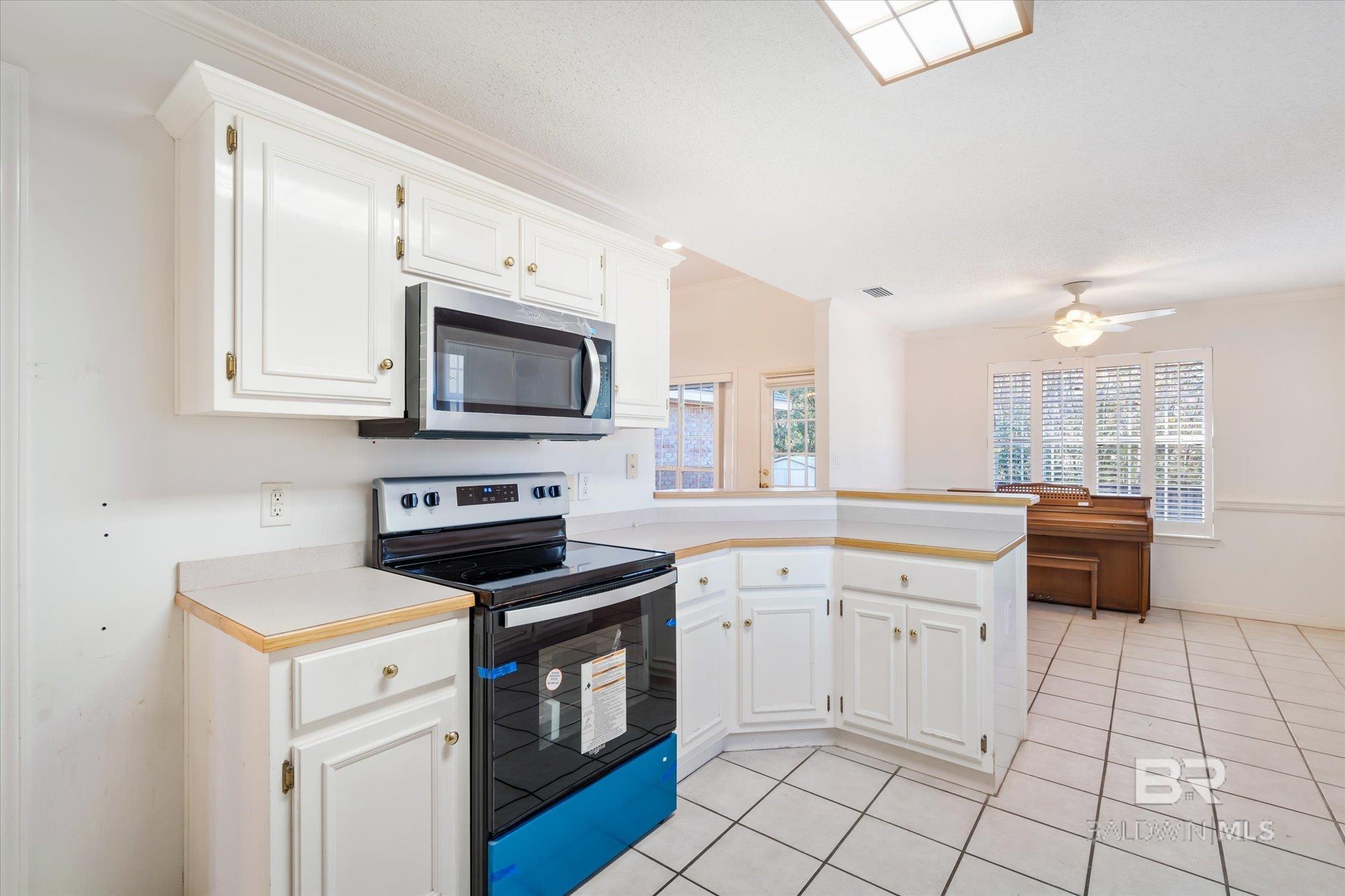 7761 Creekwood Drive