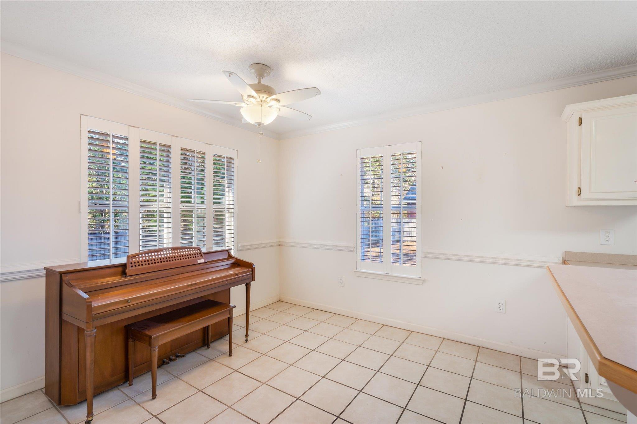7761 Creekwood Drive