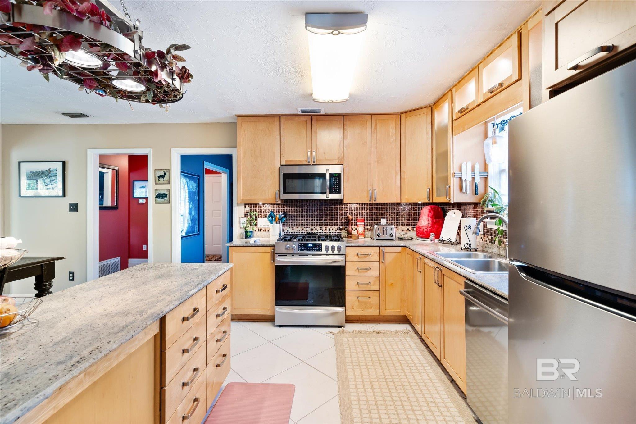 2863 Brookside Drive