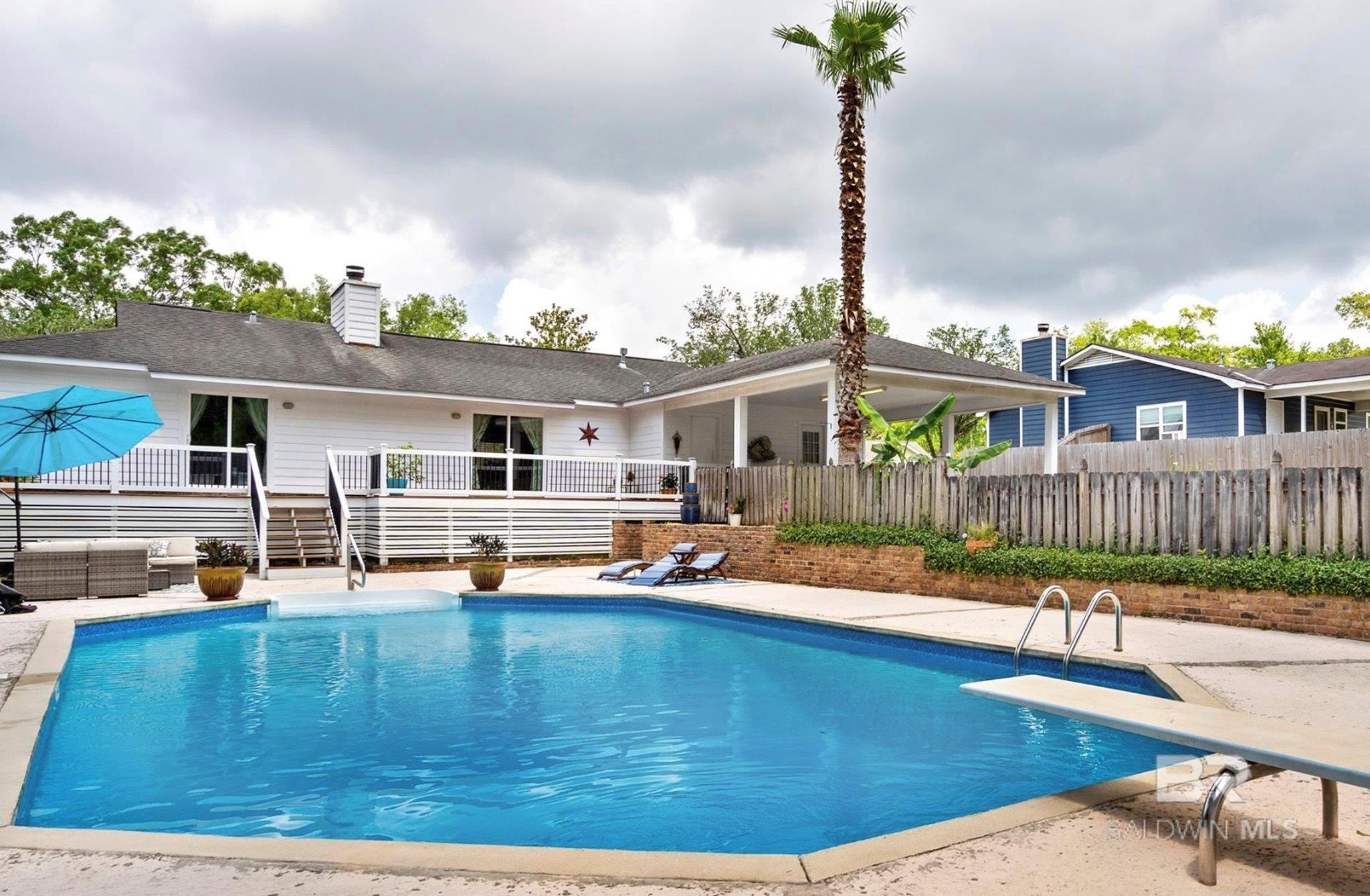 2863 Brookside Drive