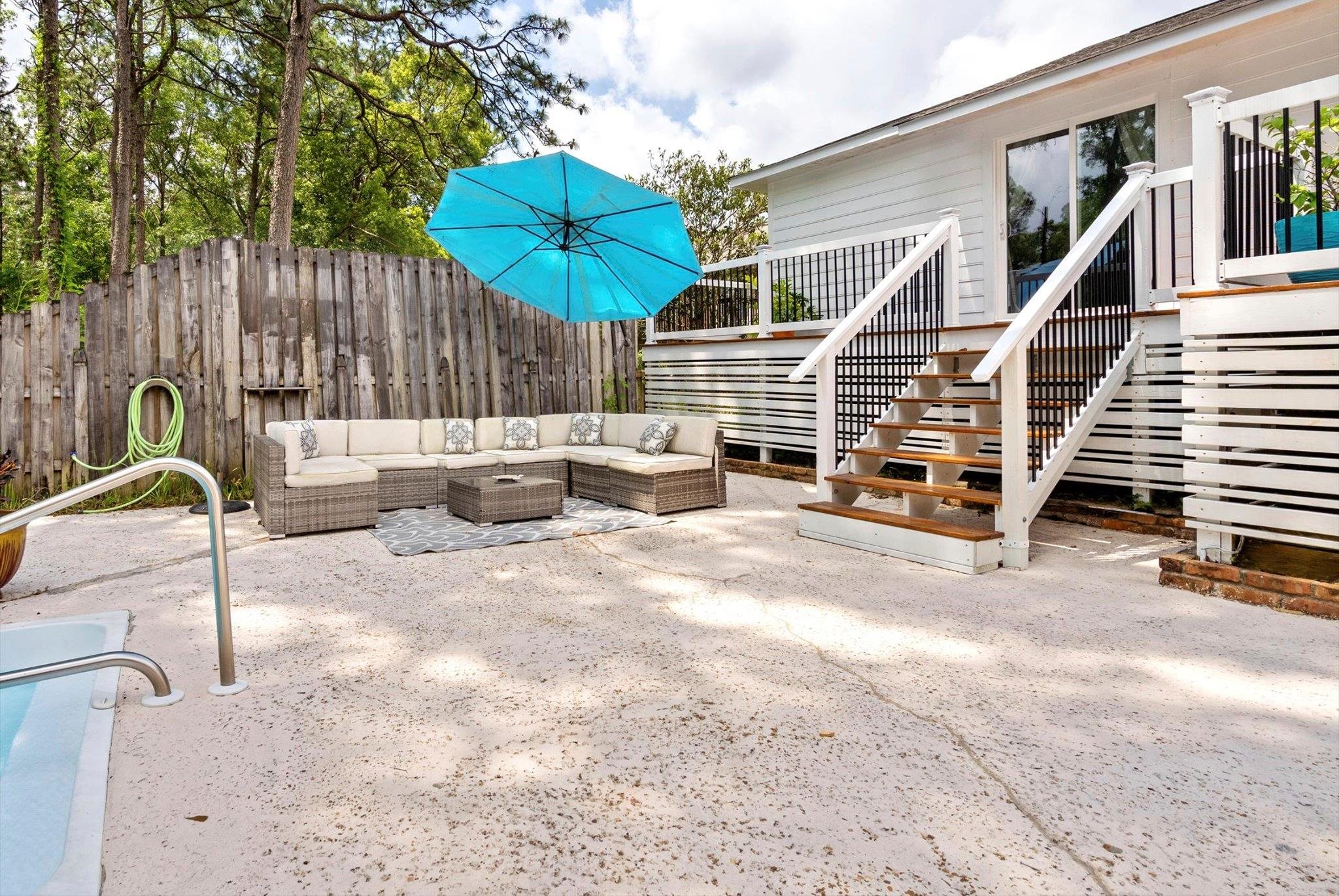 2863 Brookside Drive