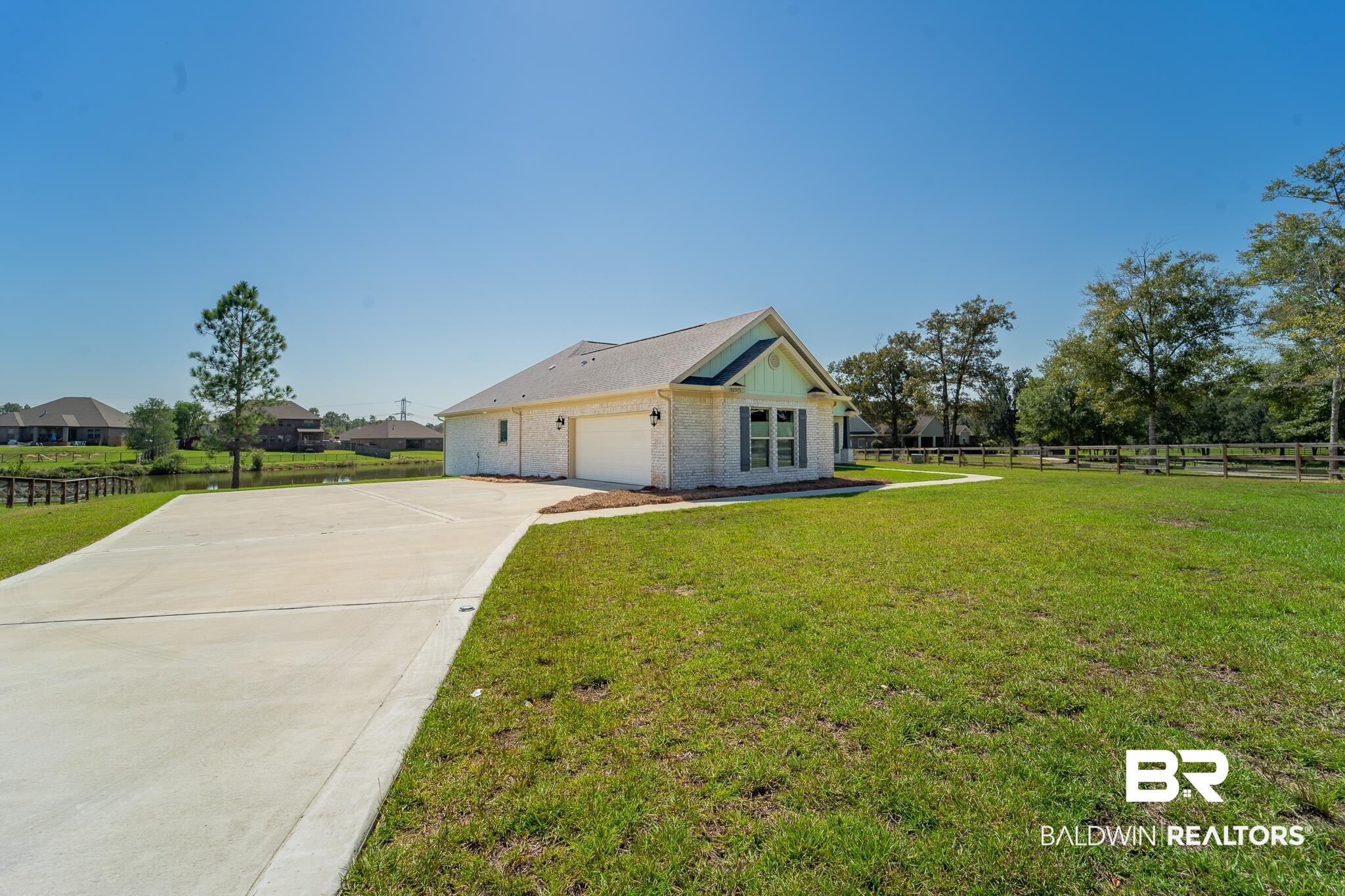 10975 Legacy Lane