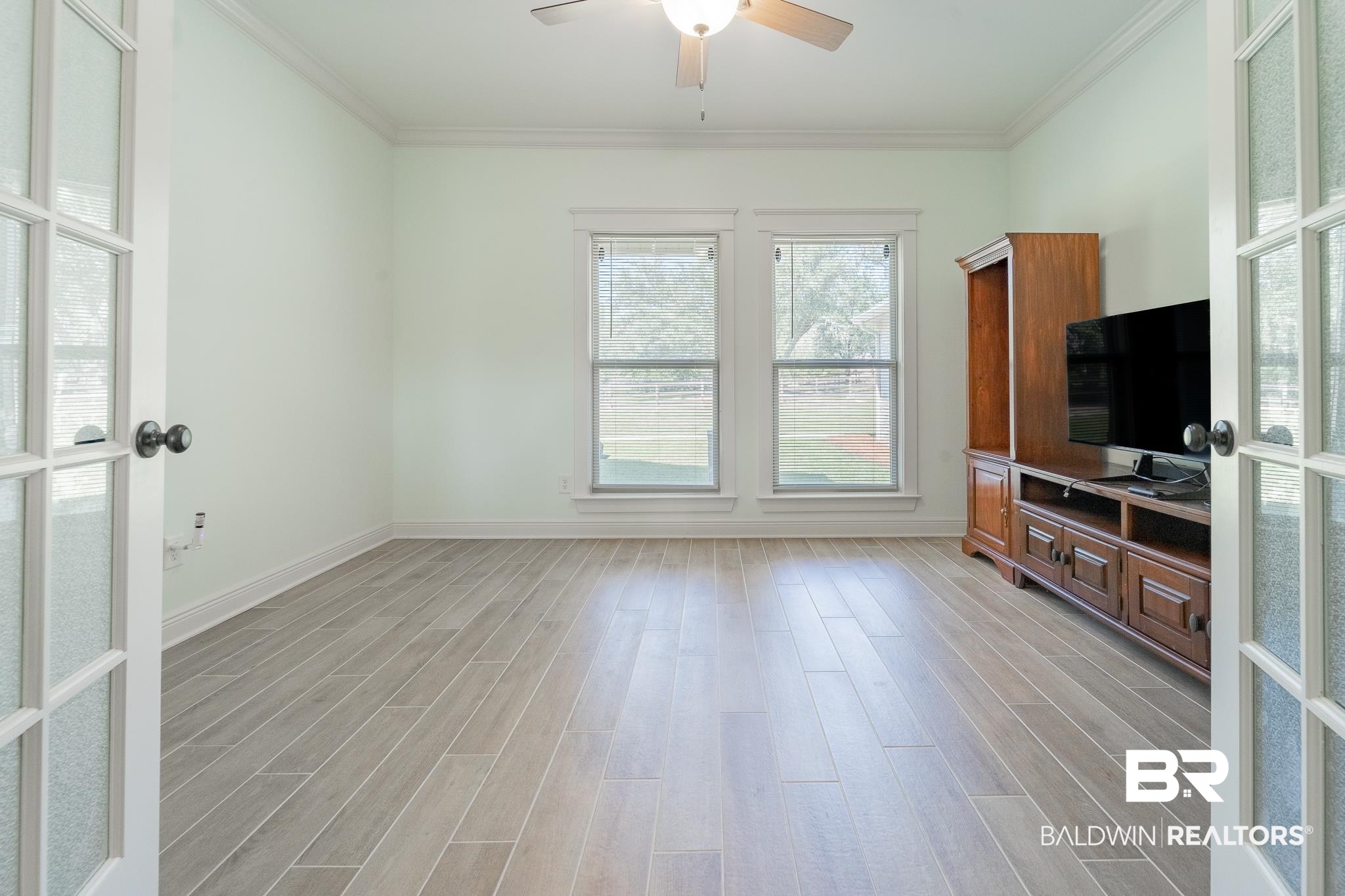 10975 Legacy Lane