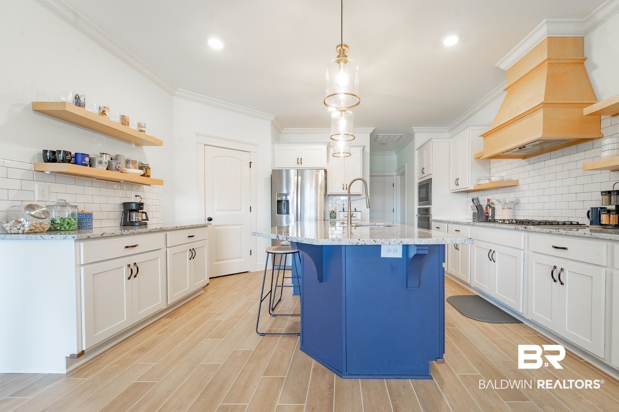 10975 Legacy Lane